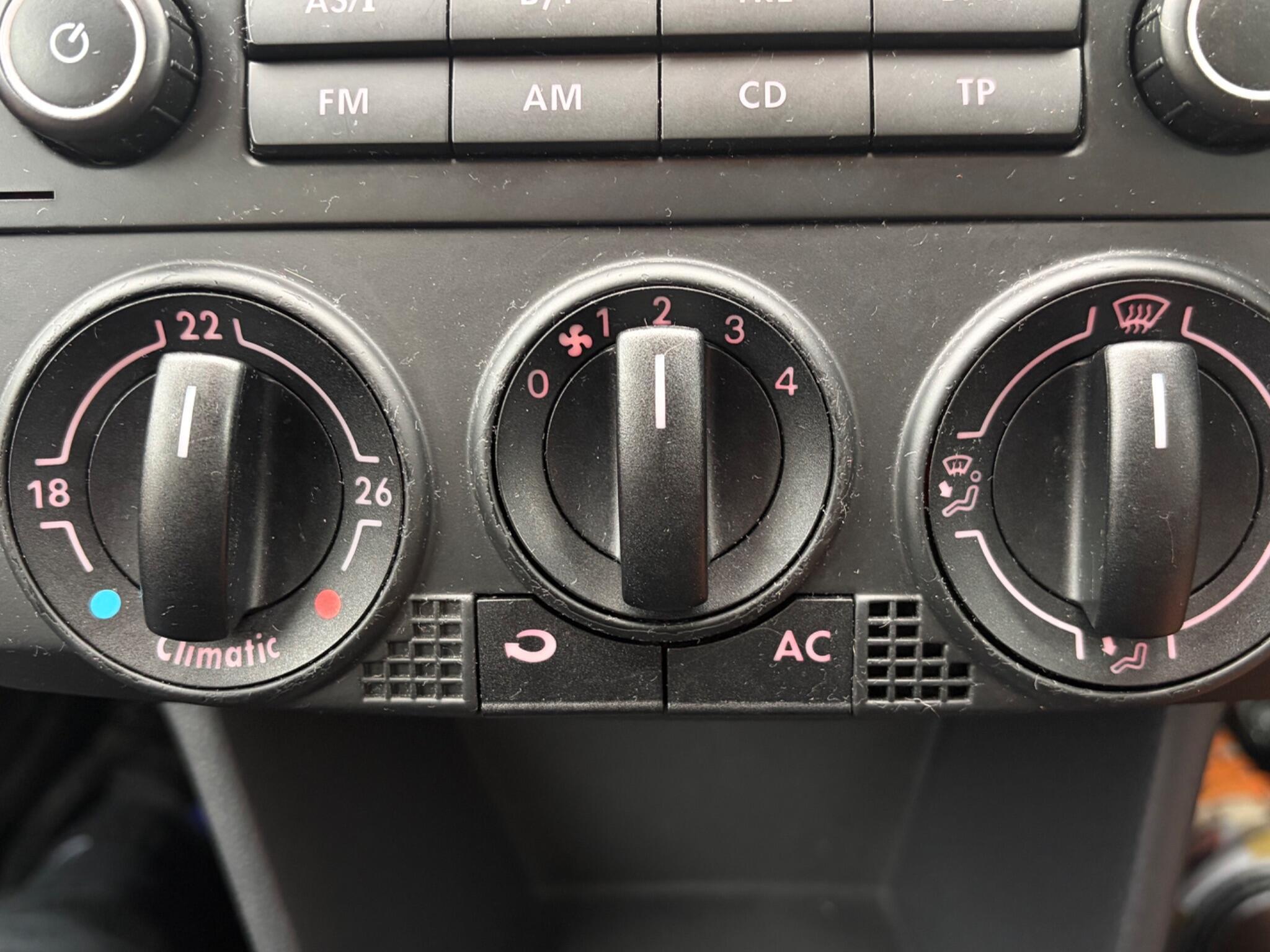 Volkswagen Polo - Image 20