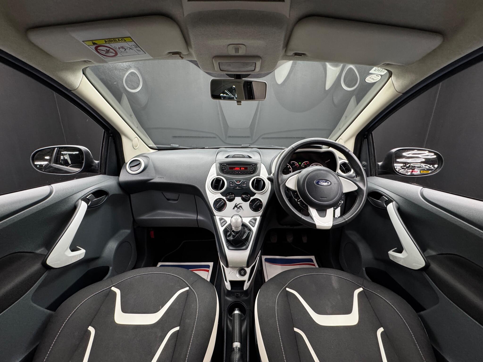 Ford KA - Image 16