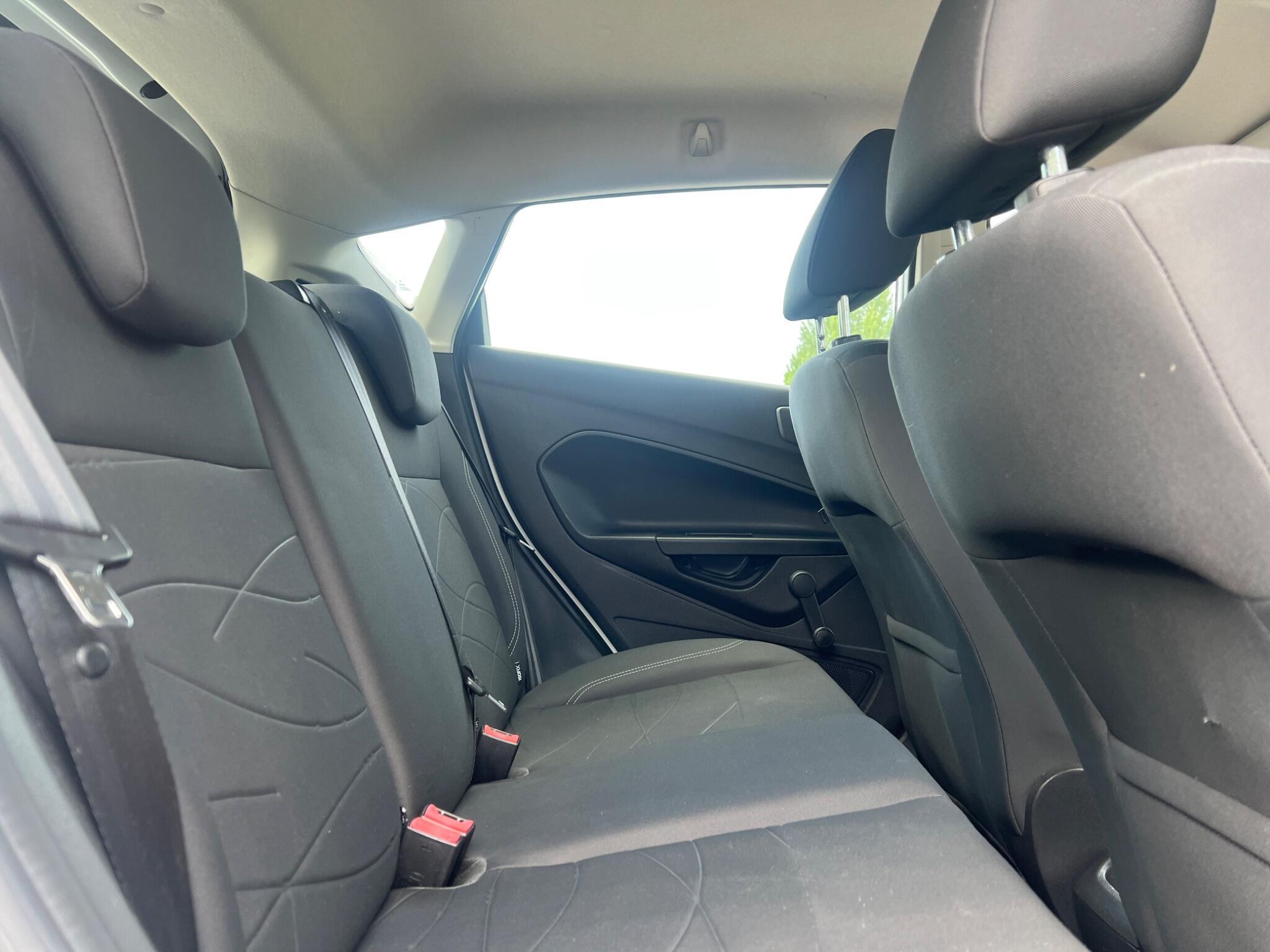 Ford Fiesta - Image 15