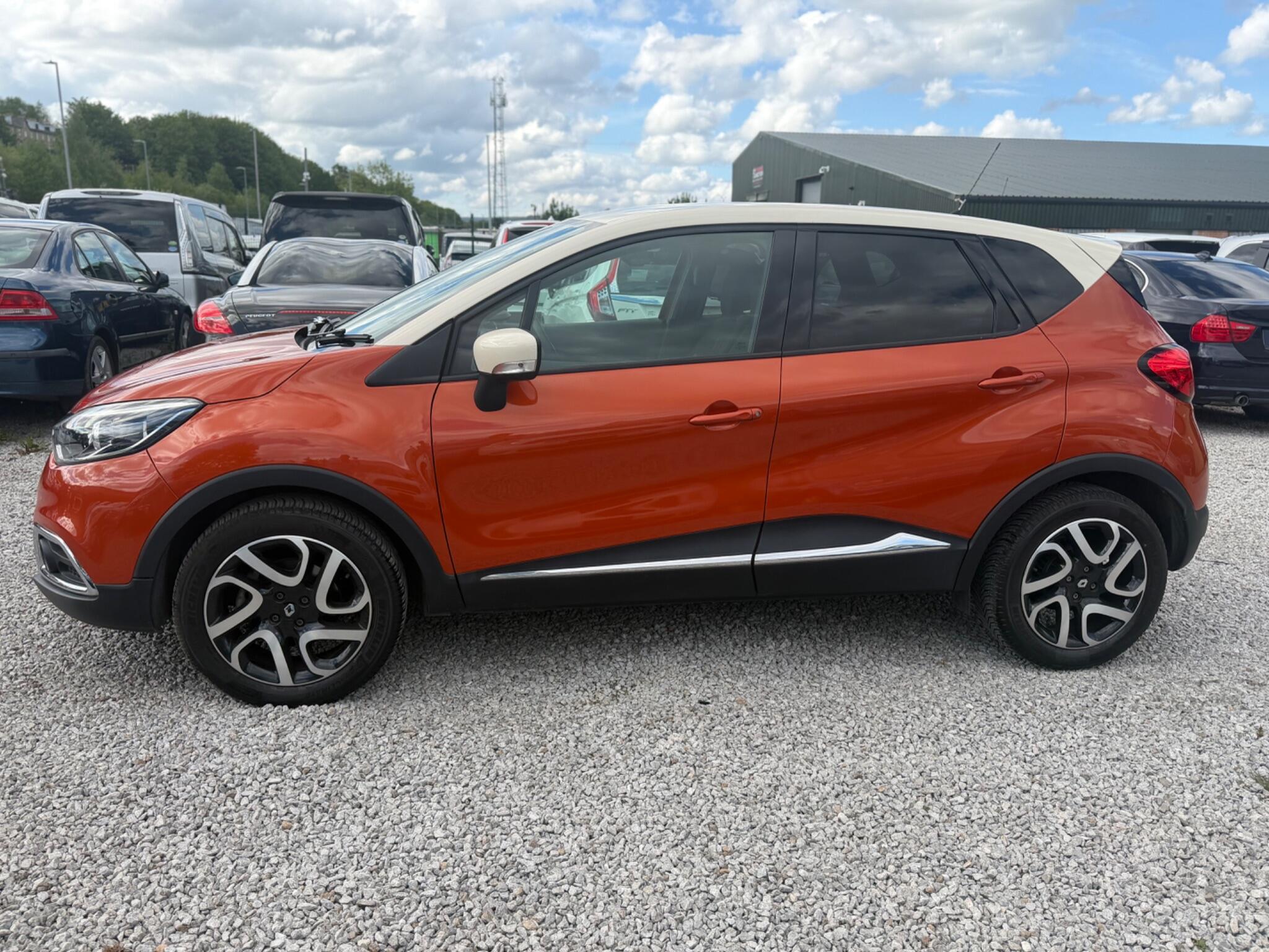 Renault Captur - Image 5