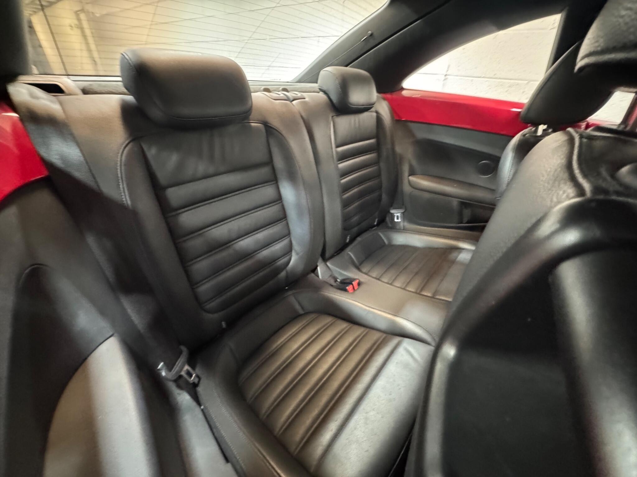 Volkswagen Beetle - Image 12