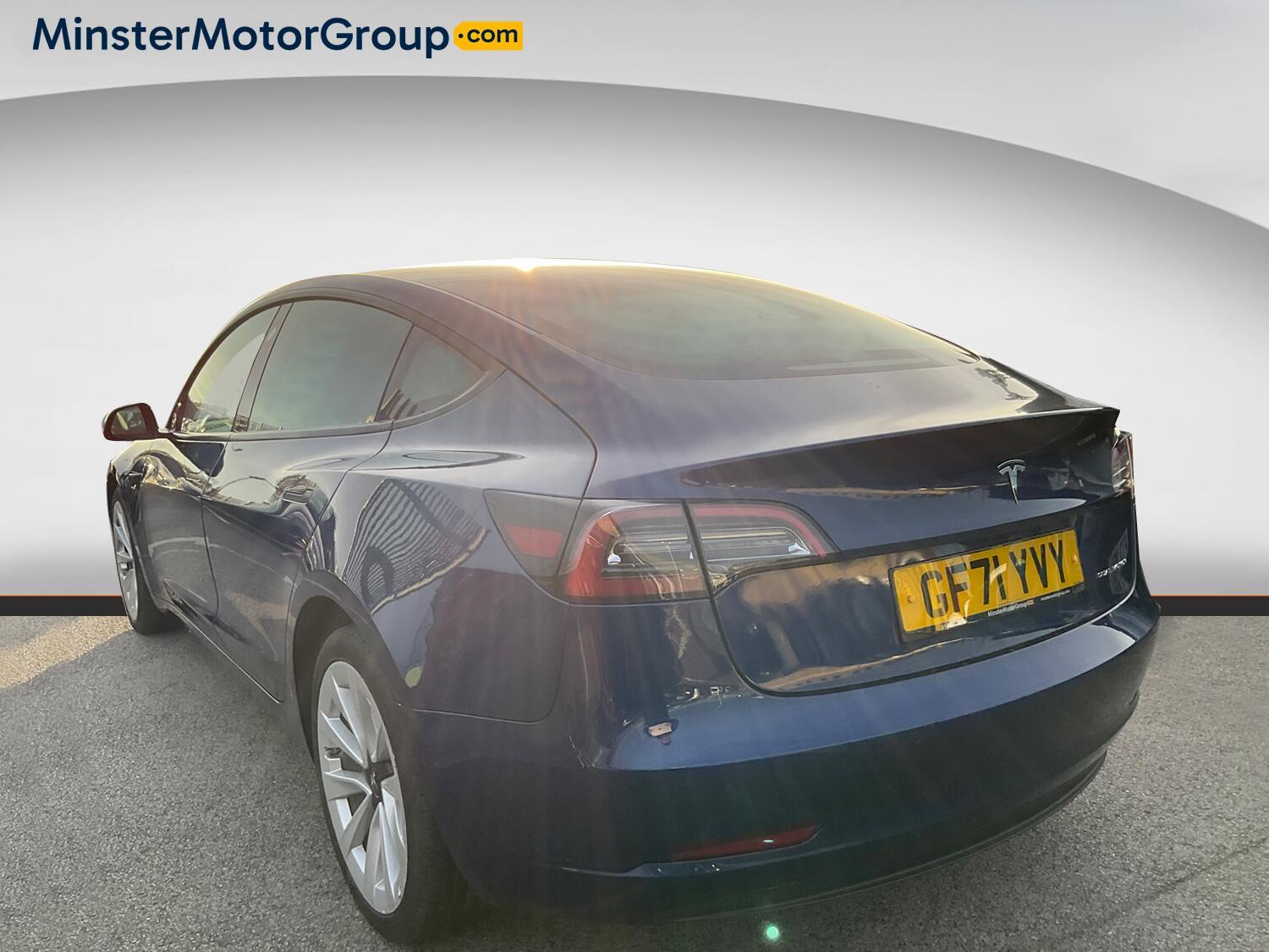 Tesla Model 3 - Image 4