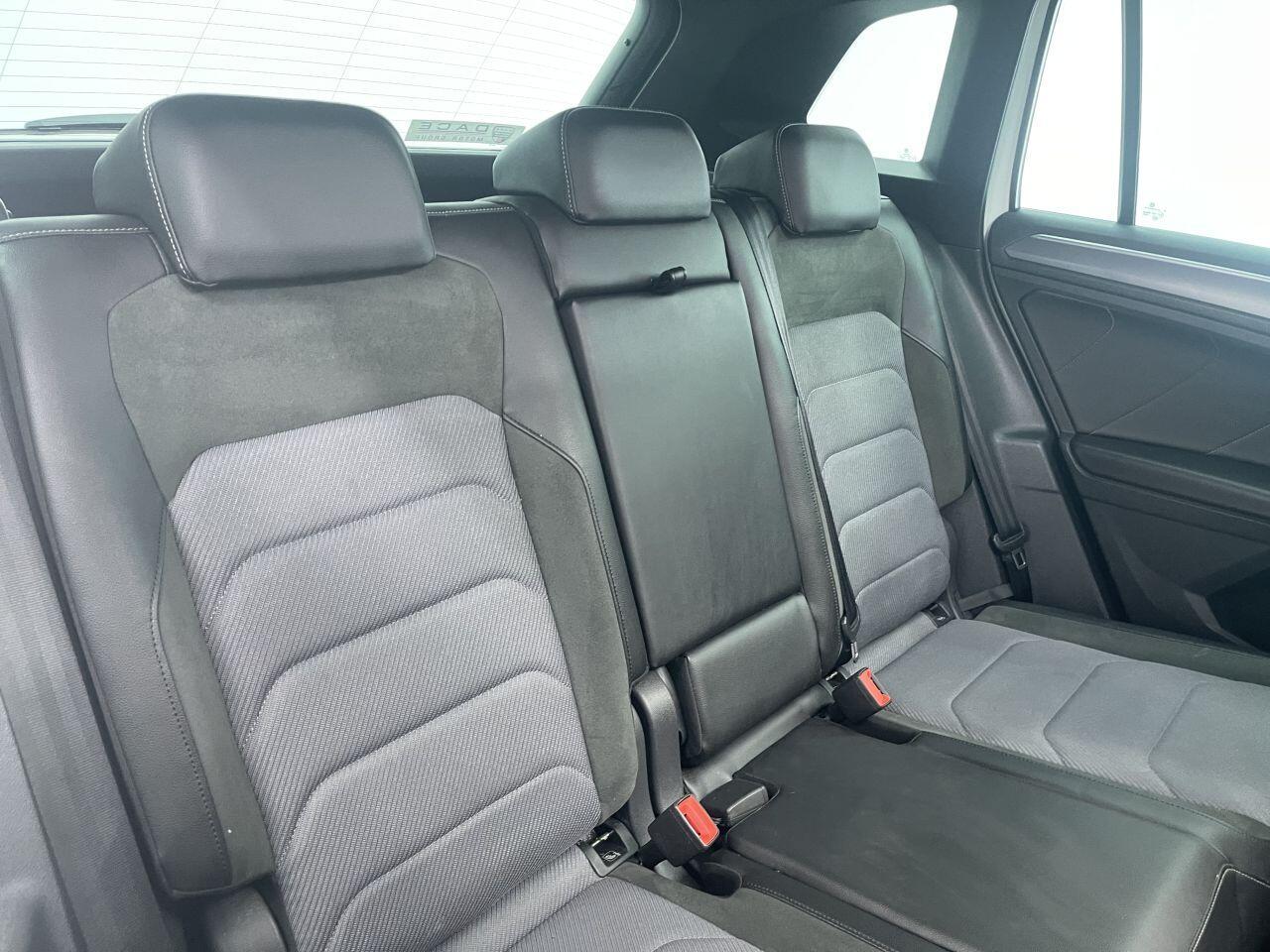 Volkswagen Tiguan - Image 17