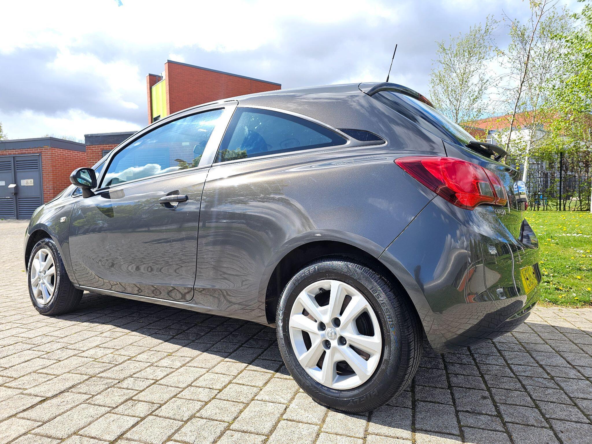 Vauxhall Corsa - Image 13