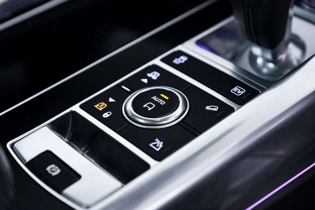 Land Rover RANGE ROVER SPORT - Image 20