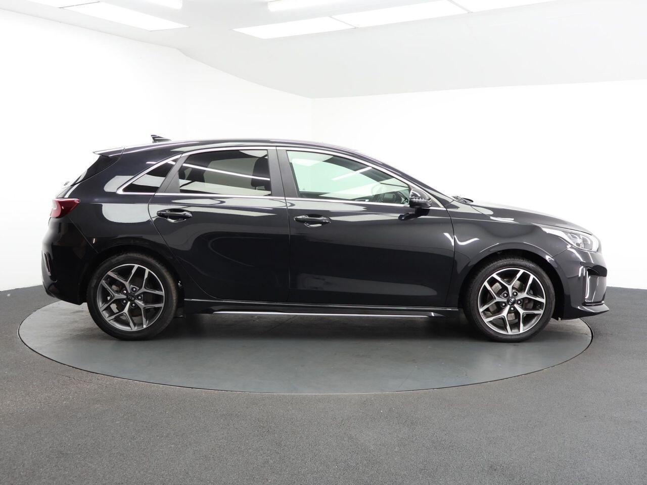 Kia ceed - Image 13