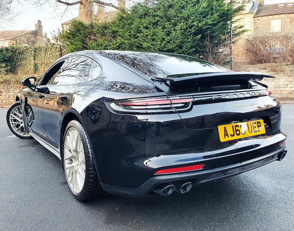 Porsche Panamera - Image 10
