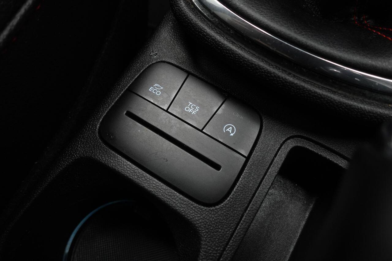 Ford Fiesta - Image 44