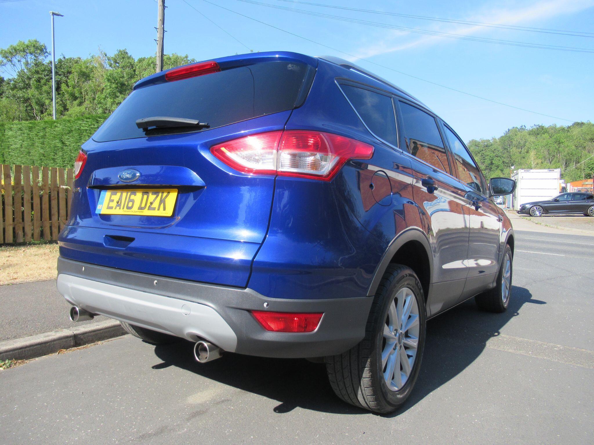 Ford Kuga - Image 3