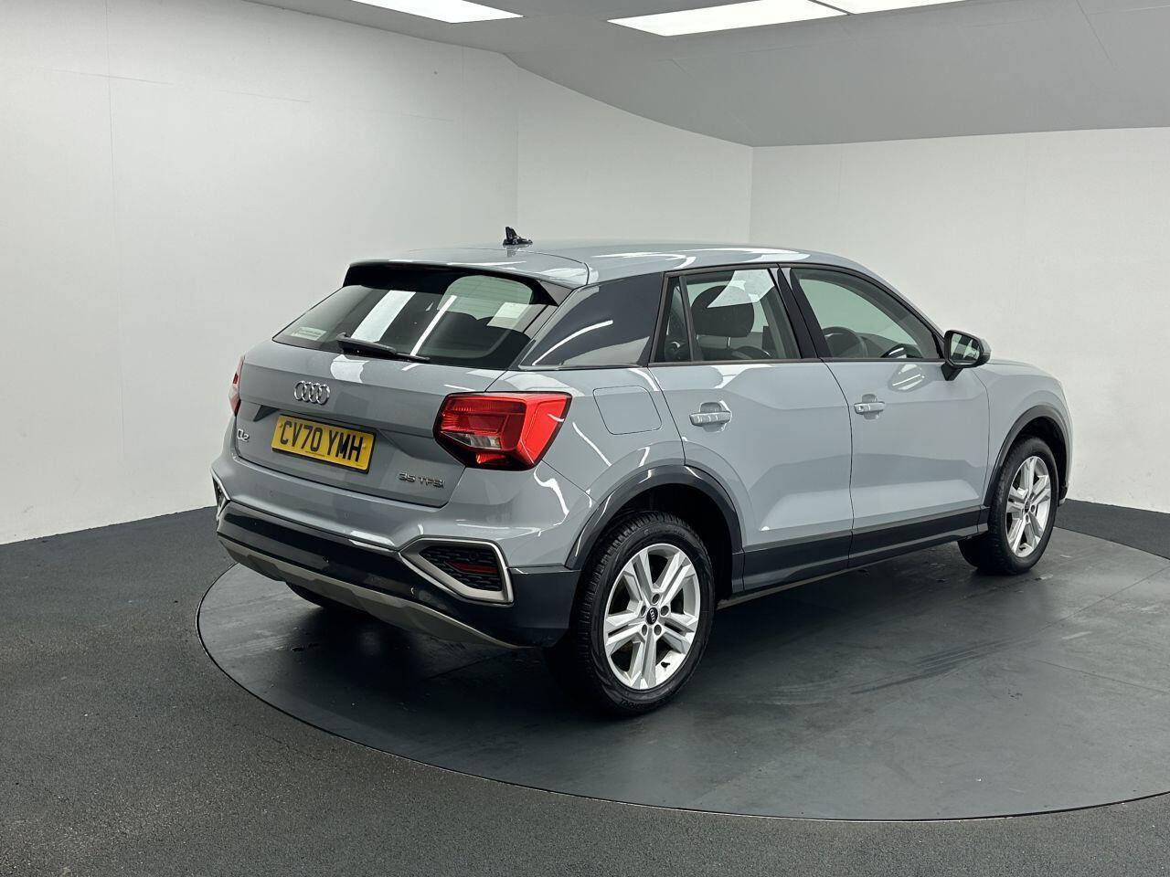 Audi Q2 - Image 9