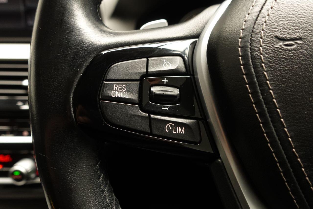 BMW 5 Series - Image 30