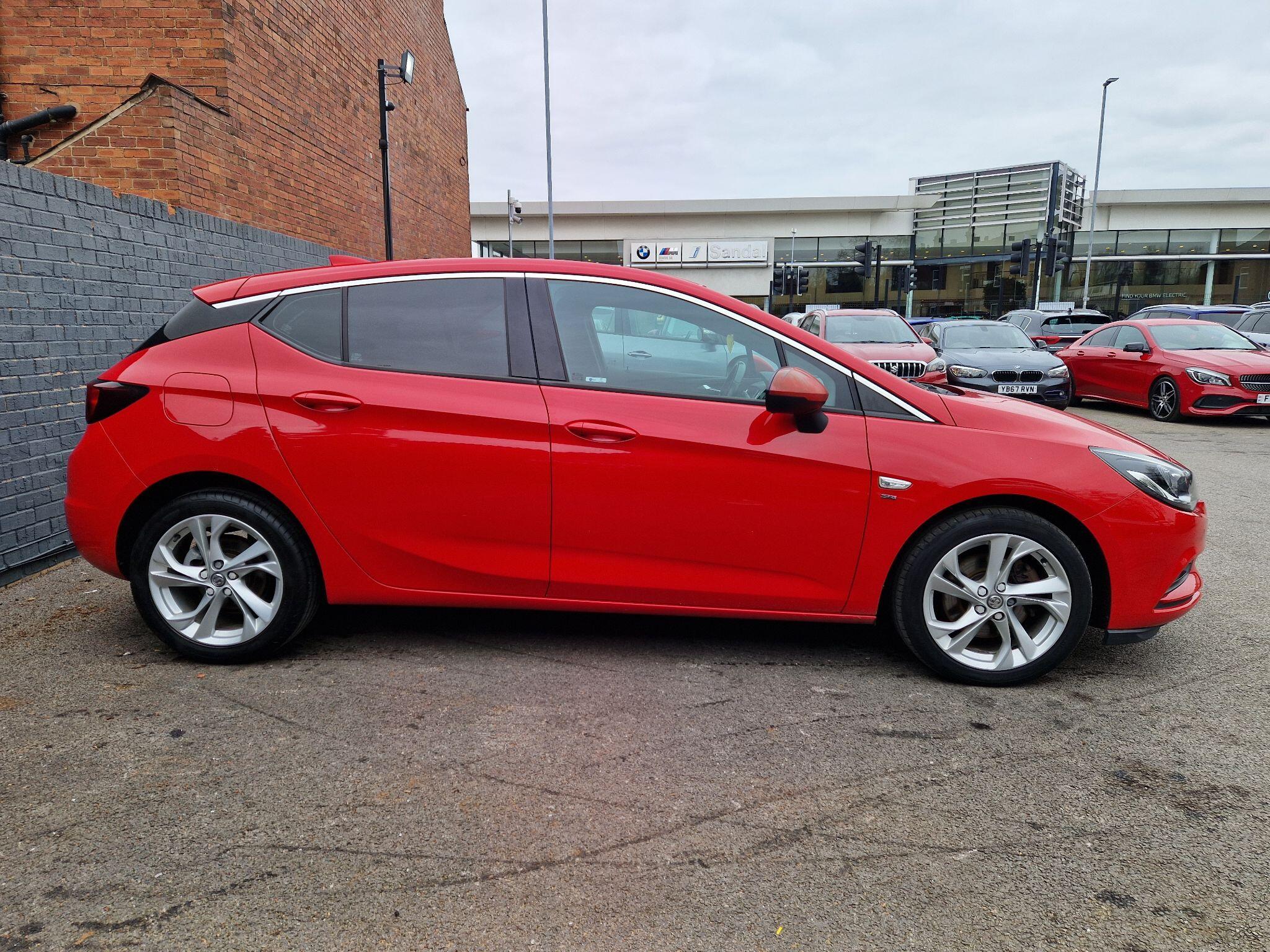 Vauxhall Astra - Image 7