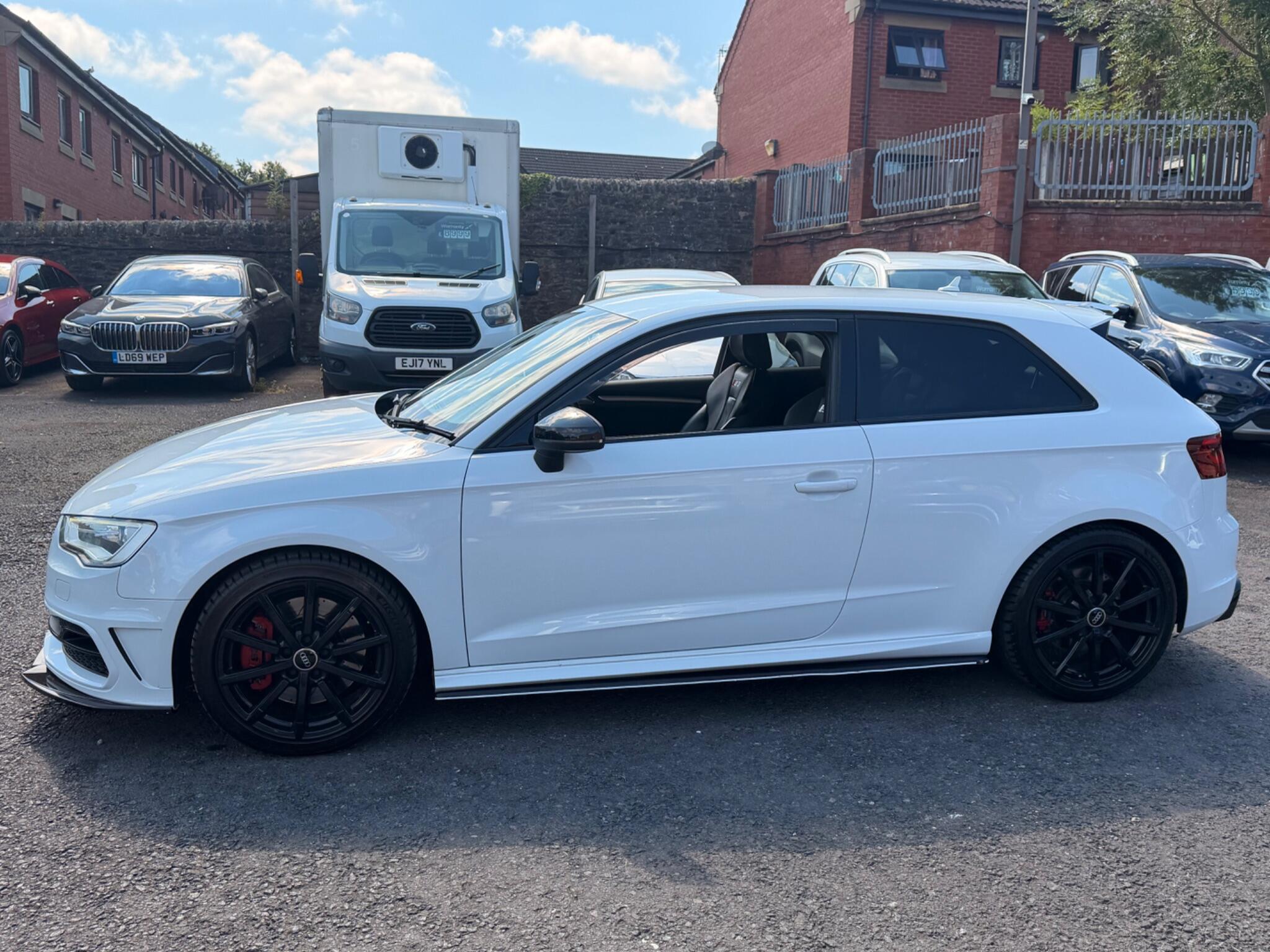 Audi S3 - Image 4