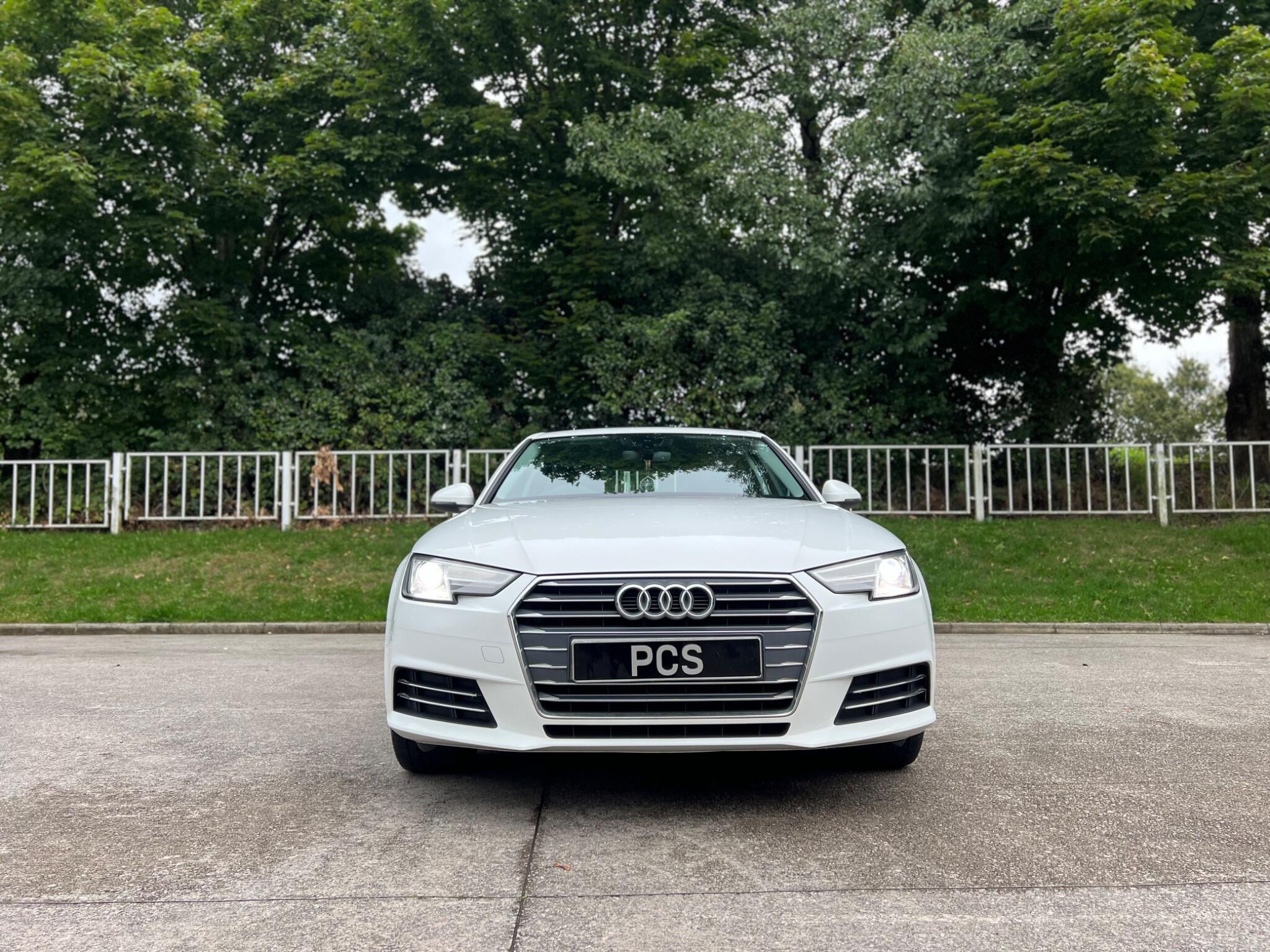 Audi A4 - Image 2