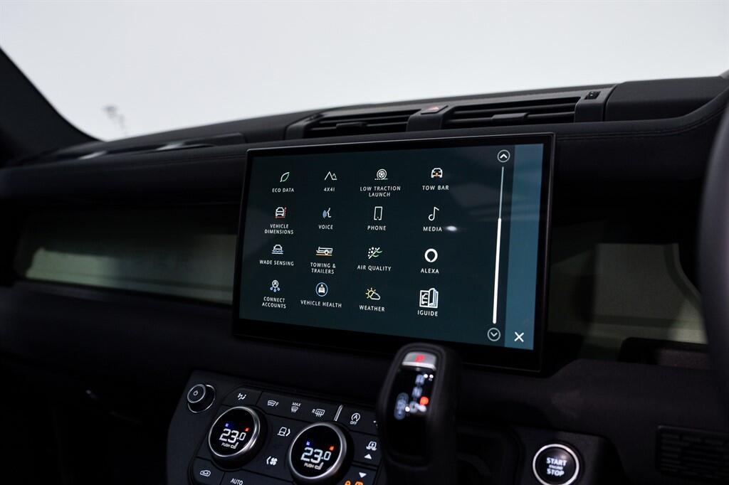 Land Rover Defender 90 - Image 26