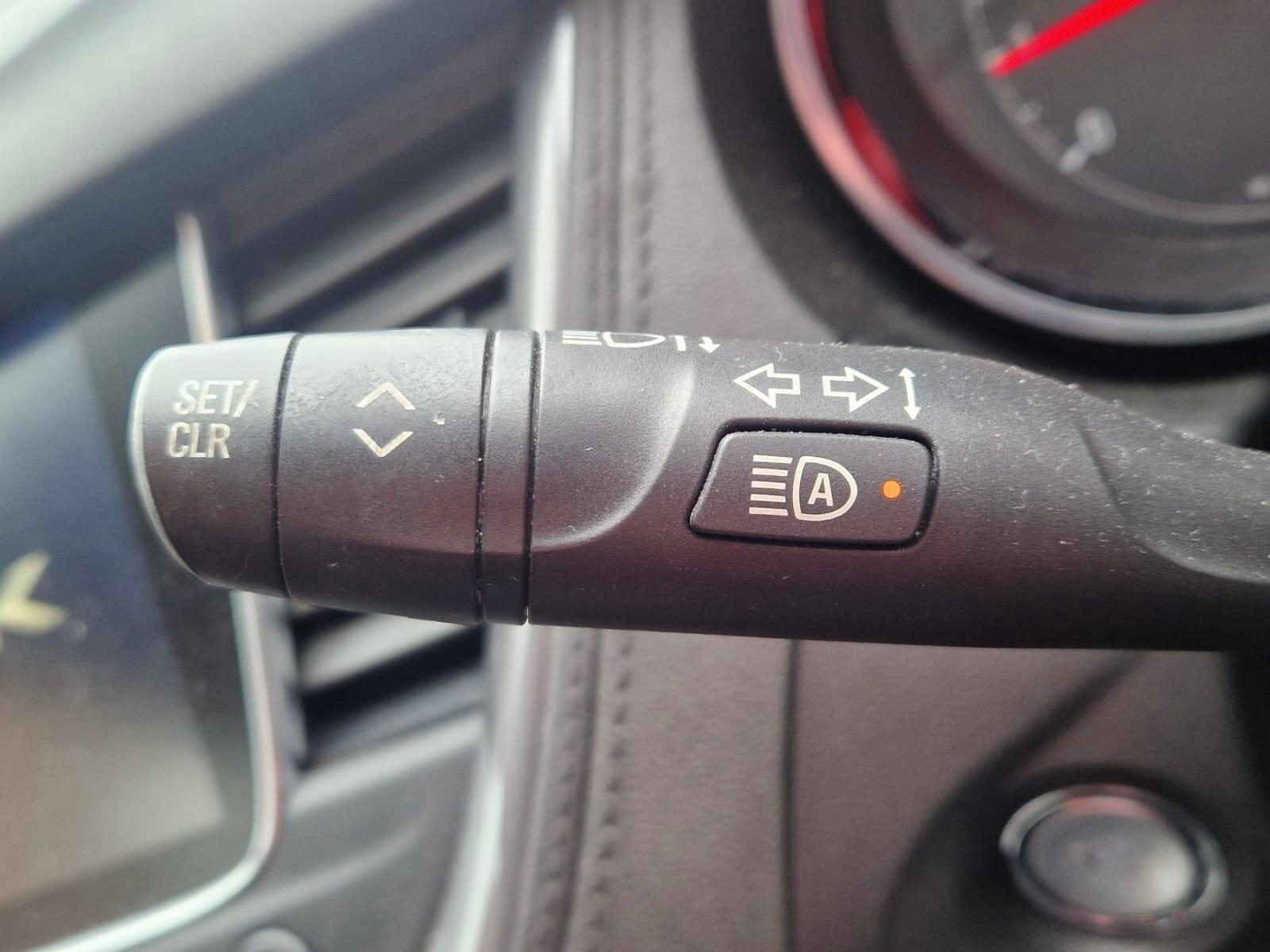 Vauxhall Grandland X - Image 10