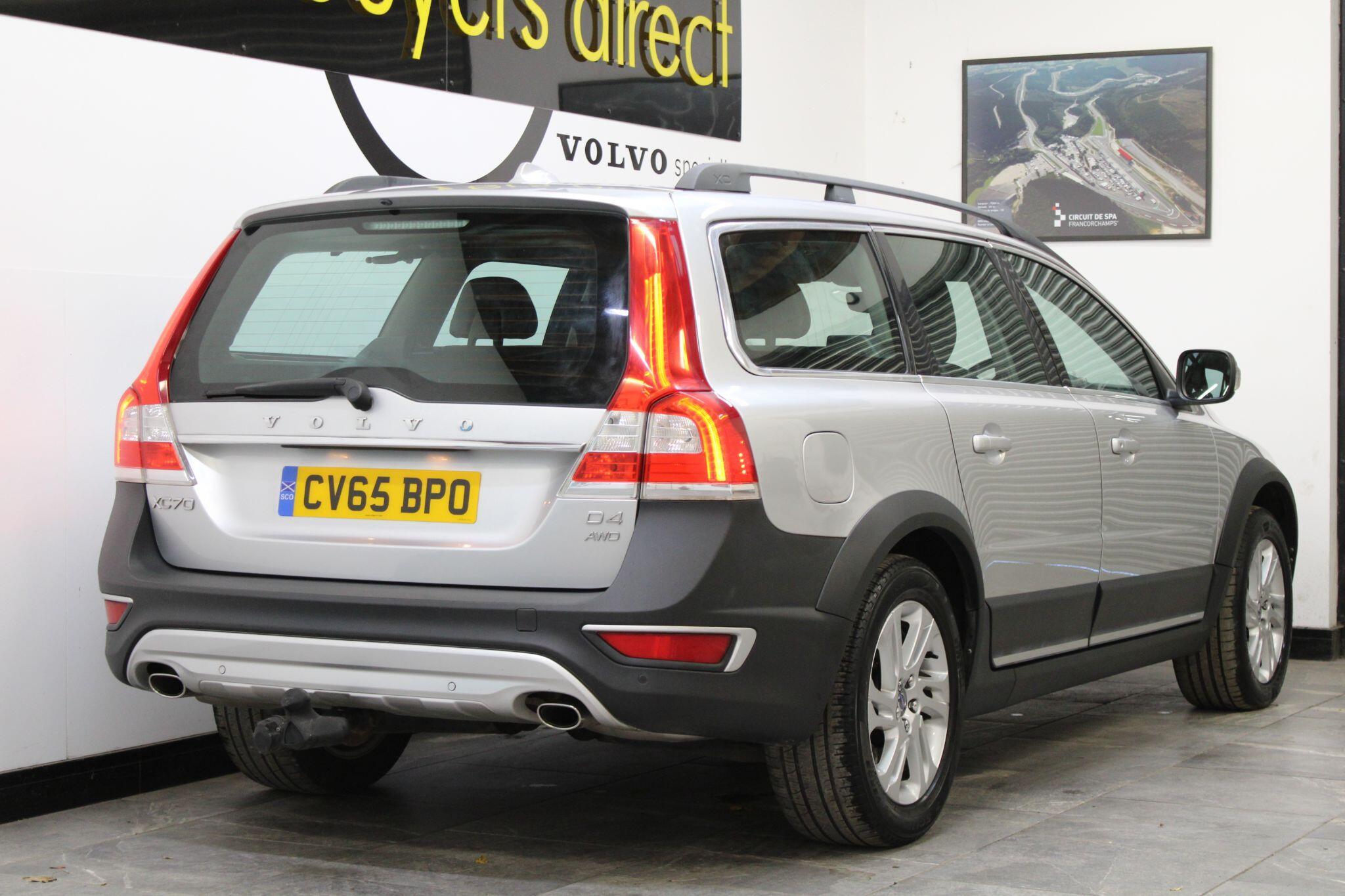 Volvo XC70 - Image 12