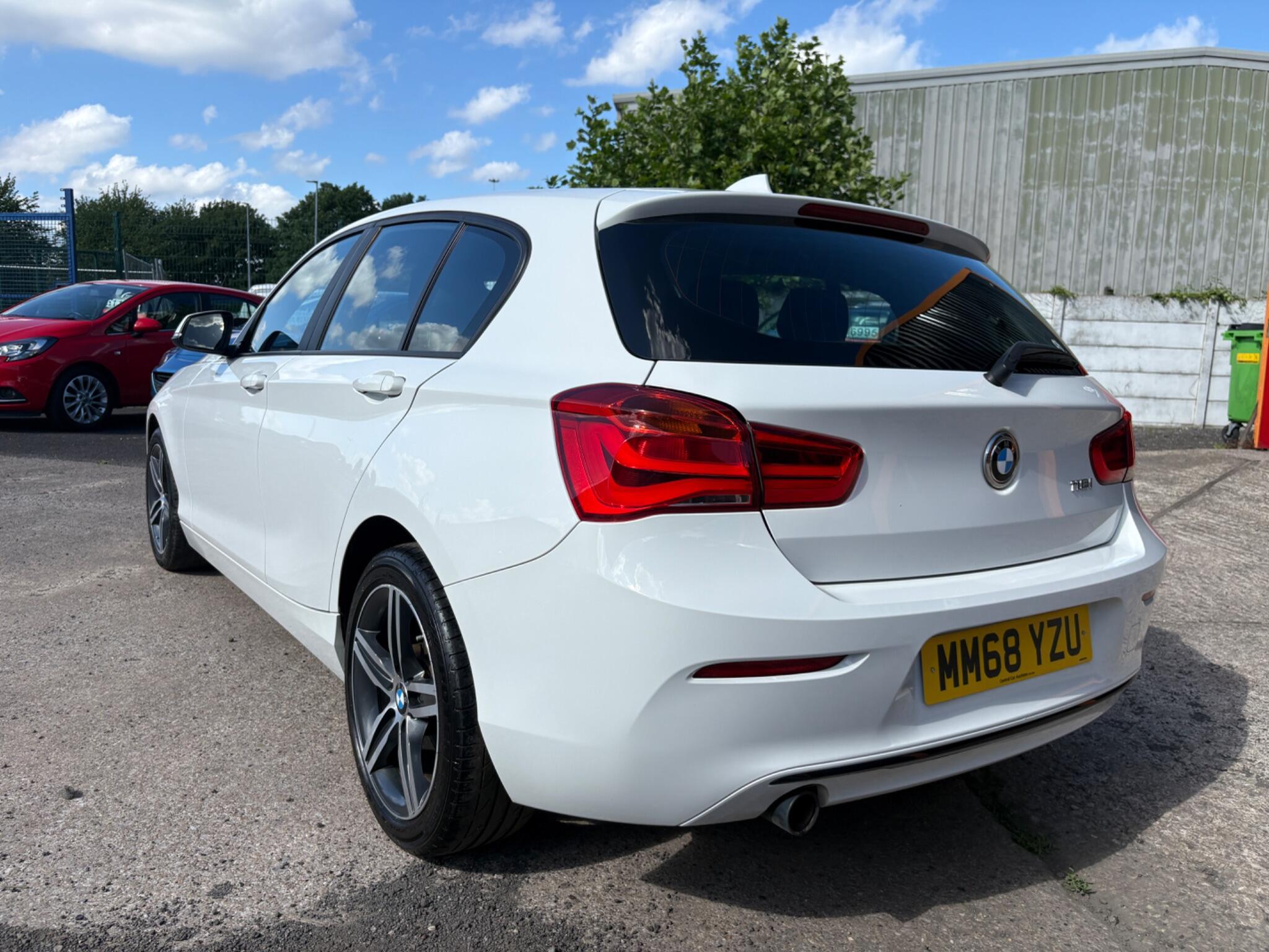 BMW 1 Series - Image 9