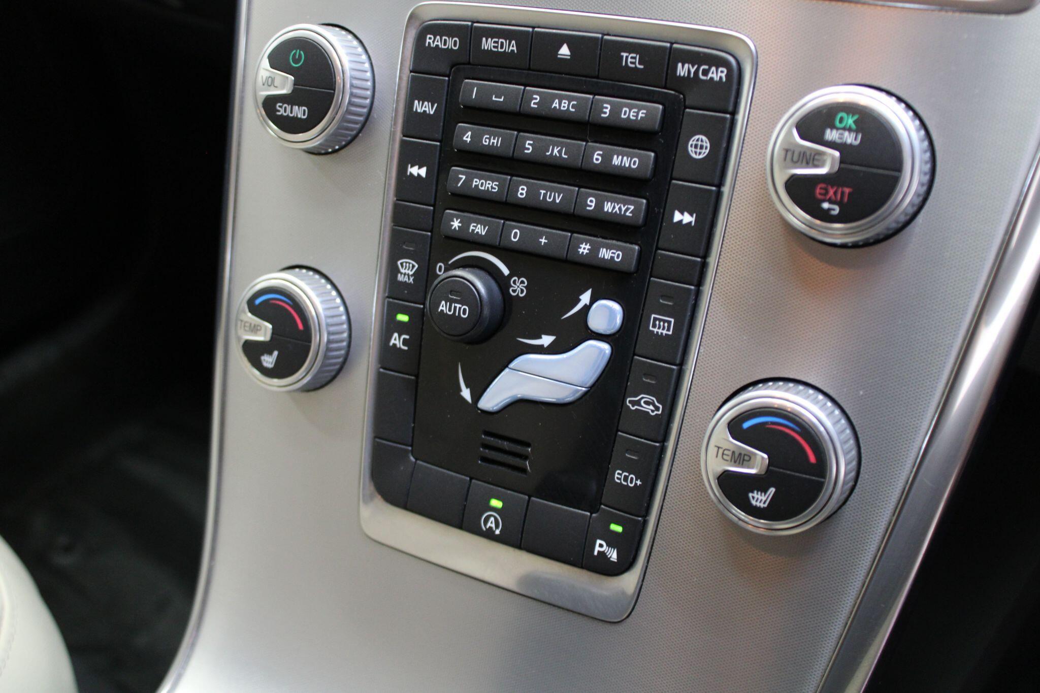 Volvo XC60 - Image 54