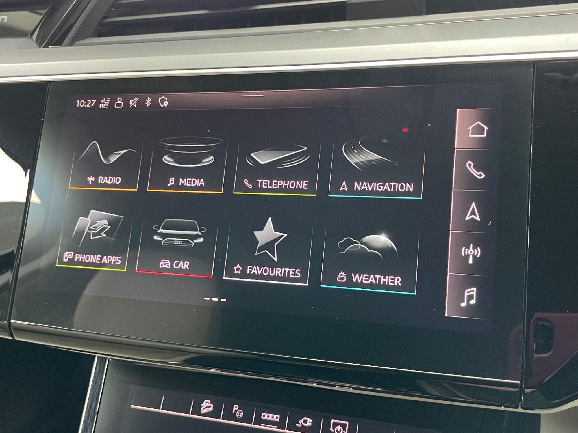 Audi E-Tron - Image 40