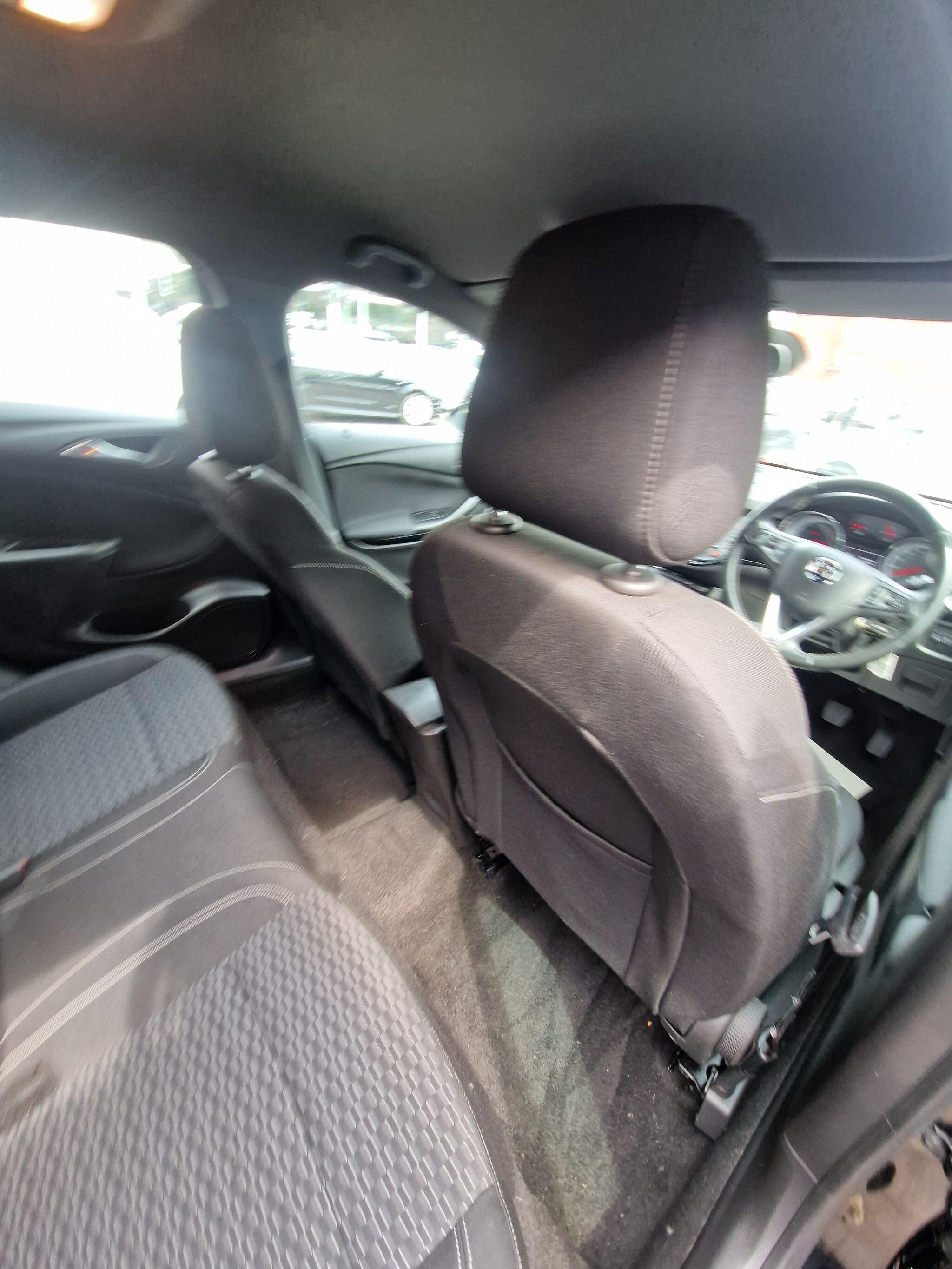 Vauxhall Astra - Image 33