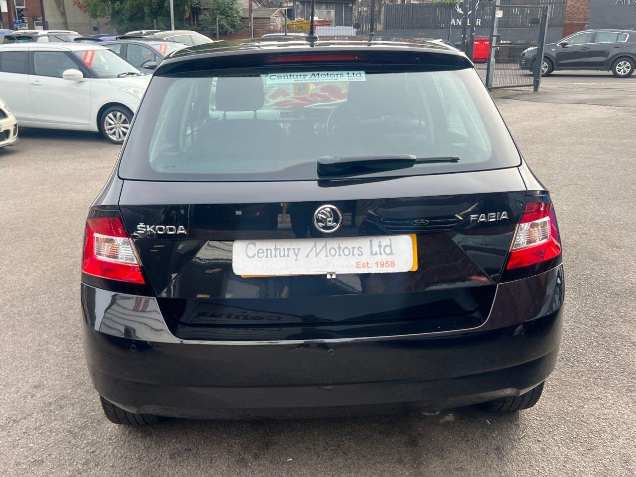 Skoda Fabia - Image 13