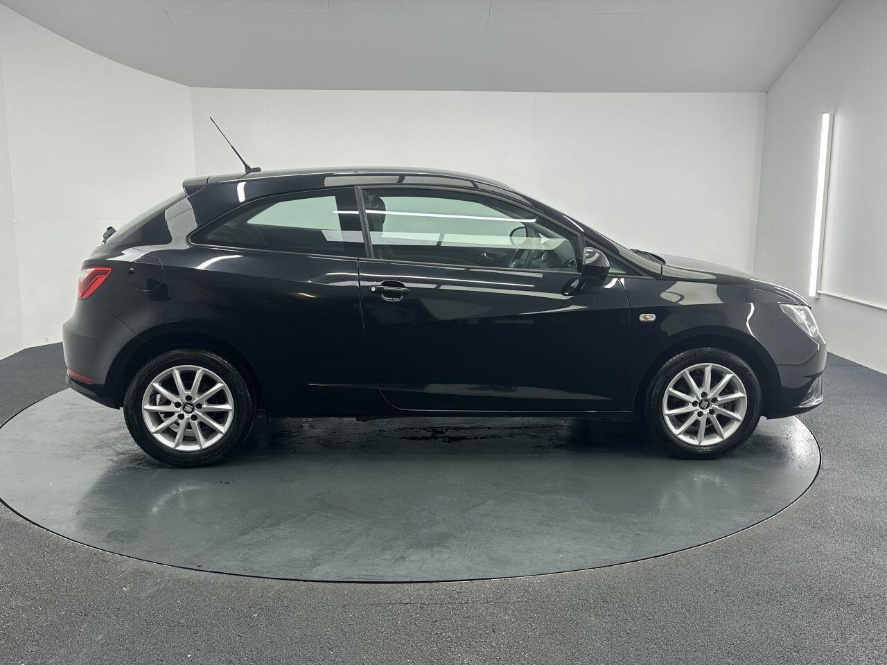 SEAT Ibiza - Image 11