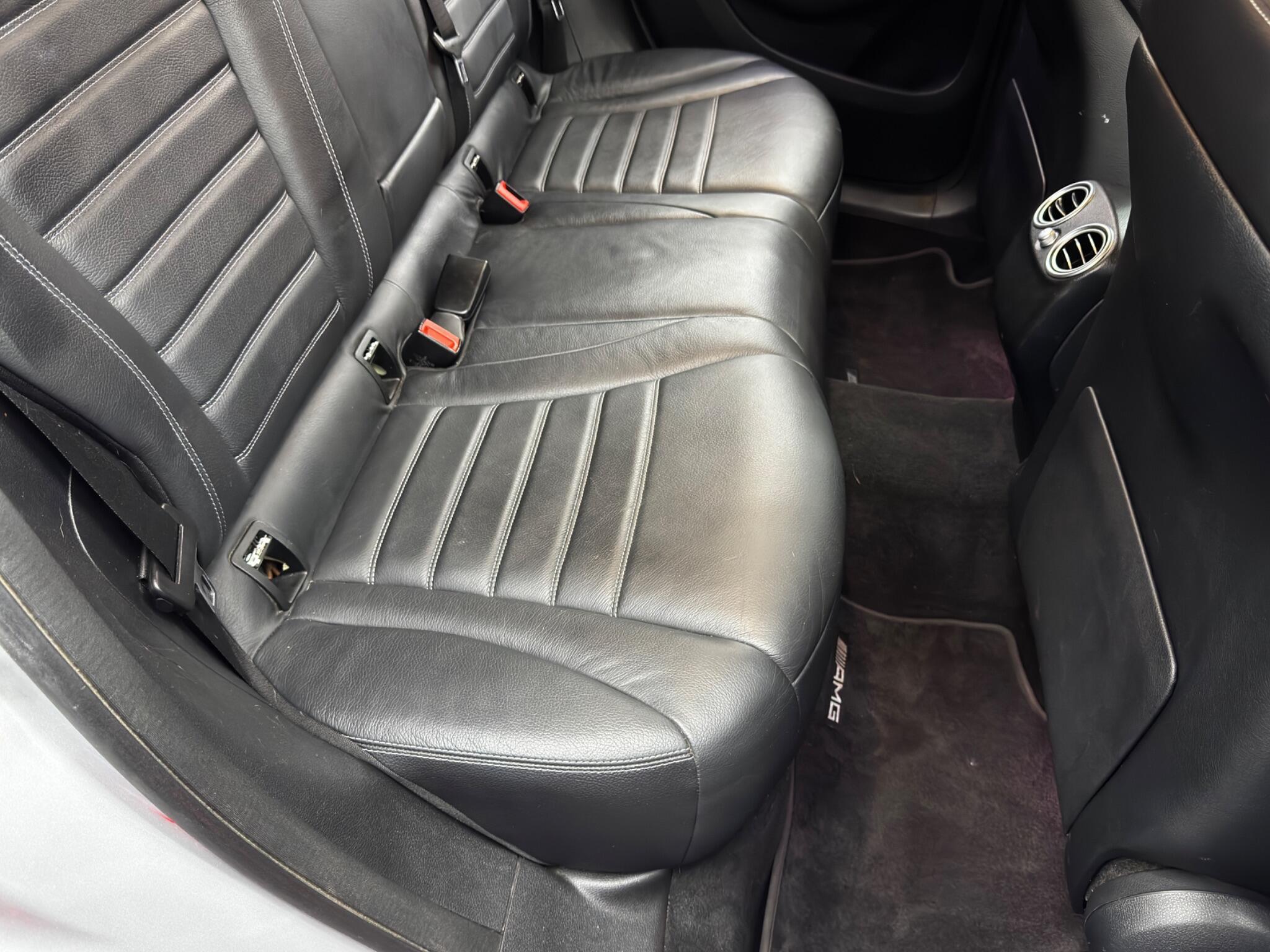 Mercedes GLC - Image 17