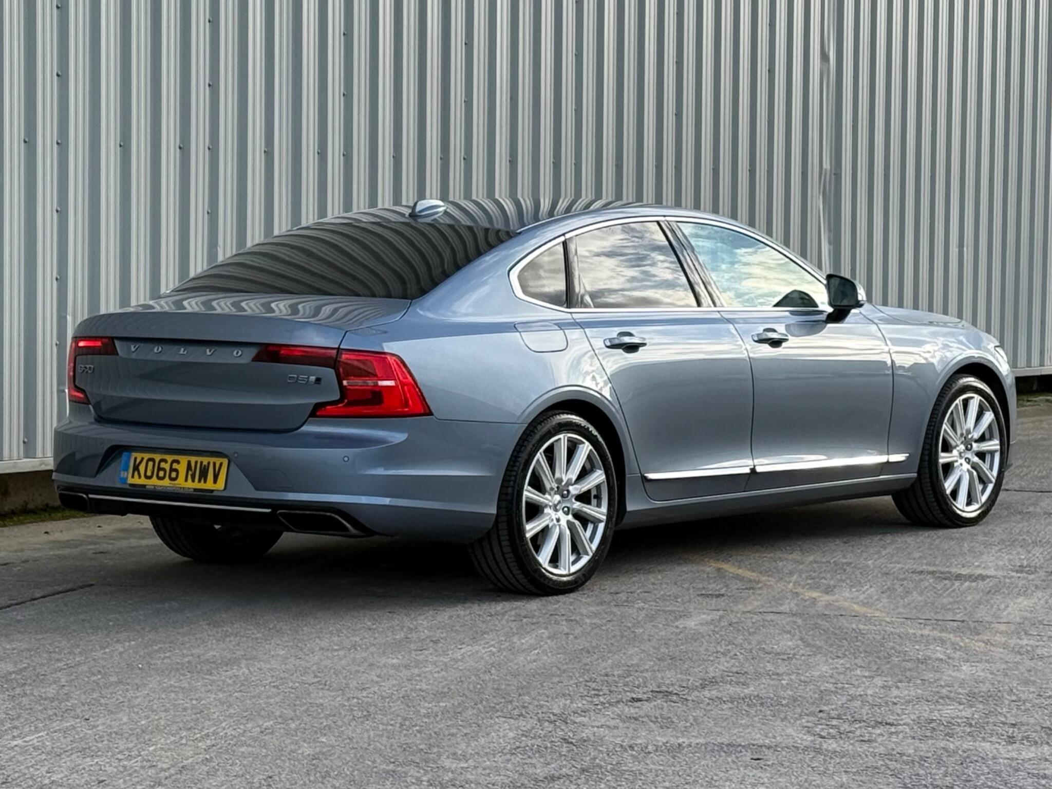 Volvo S90 - Image 10