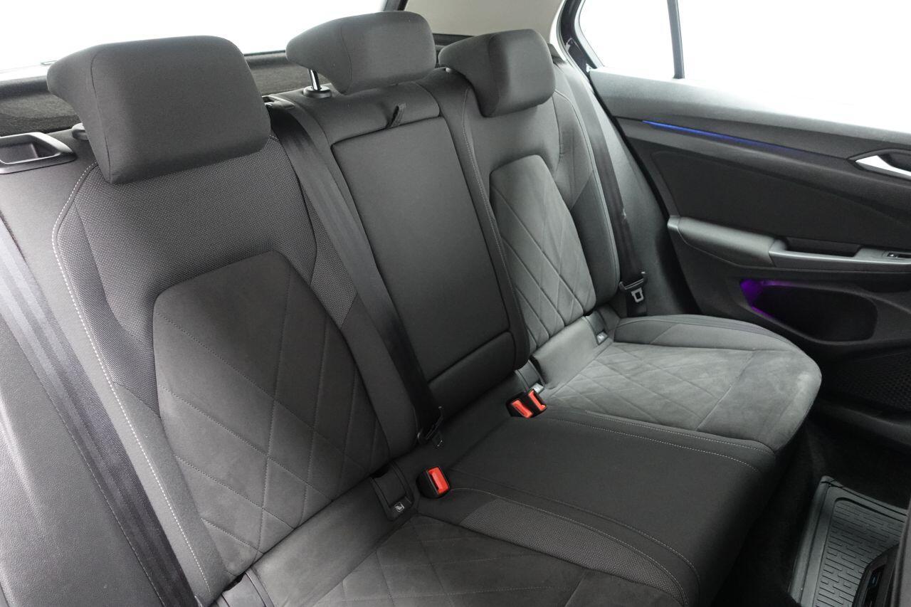 Volkswagen Golf - Image 10