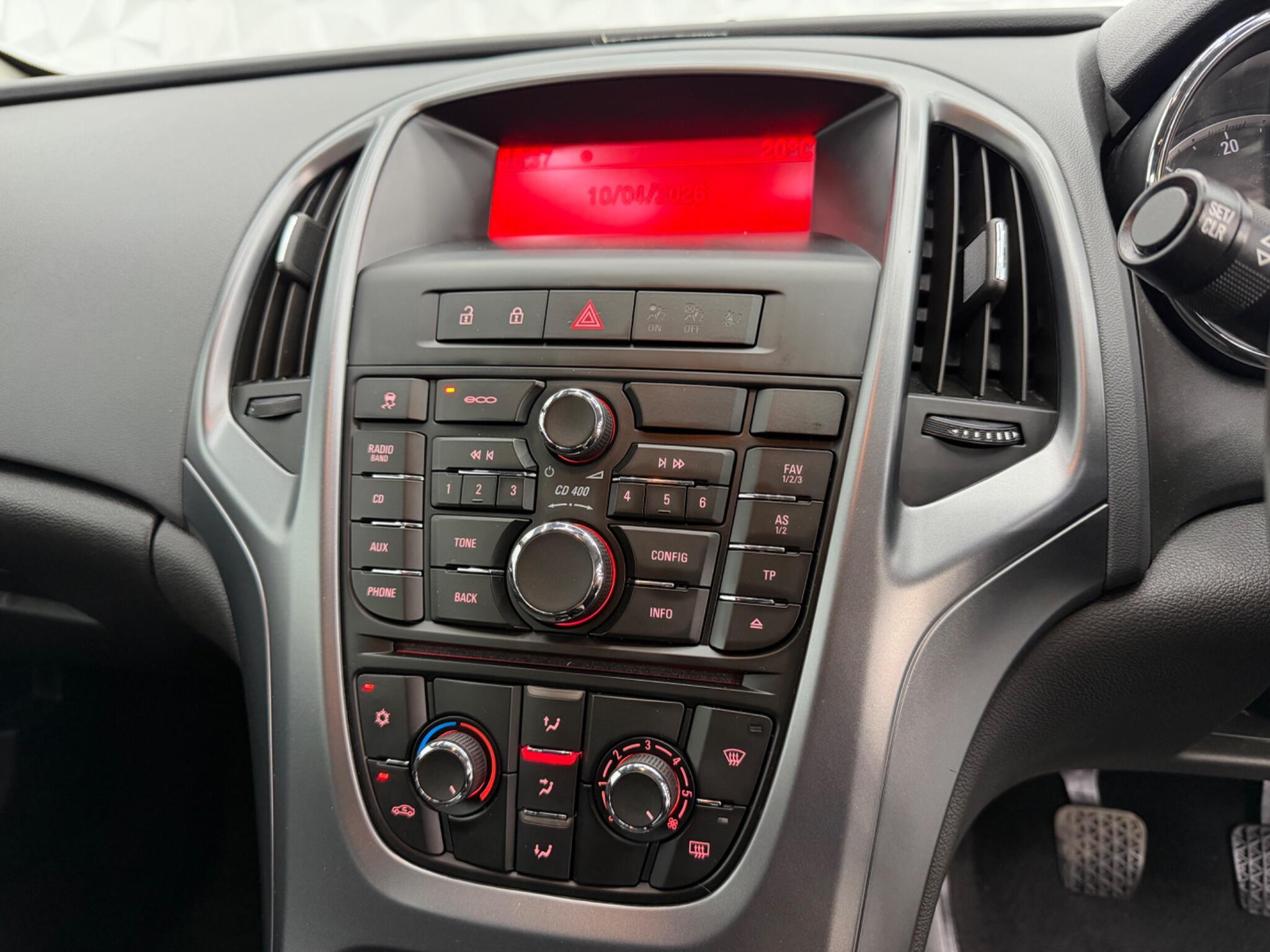 Vauxhall Astra GTC - Image 17