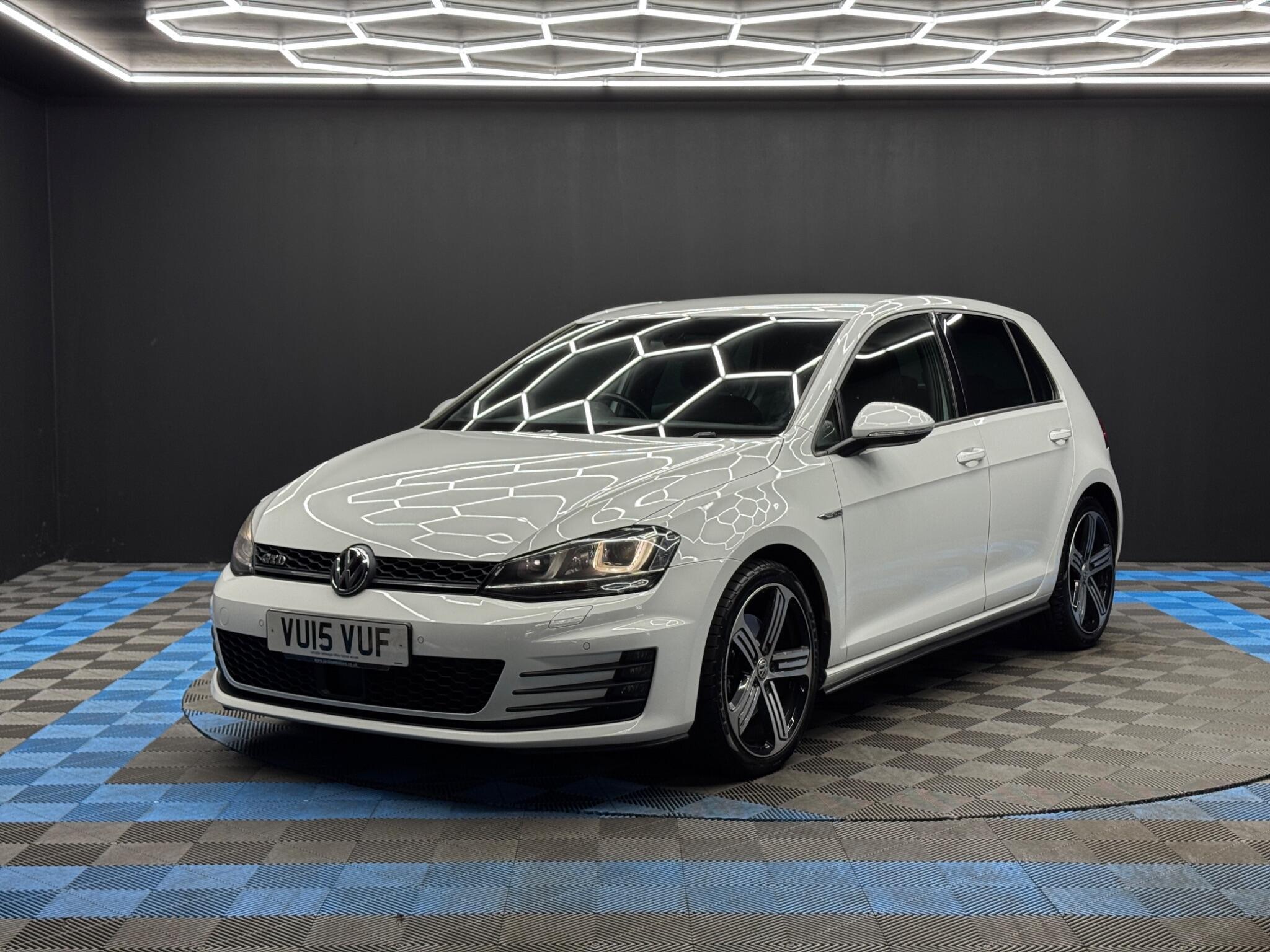 Volkswagen Golf - Image 3