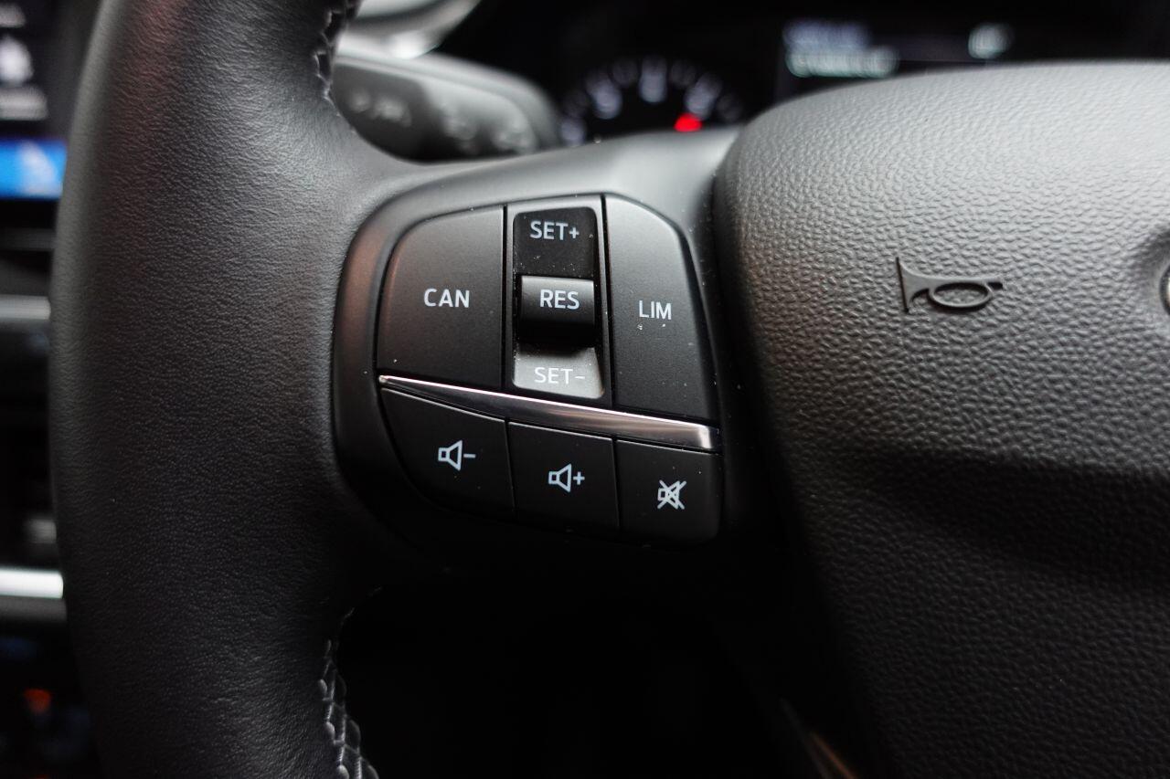 Ford Fiesta - Image 30