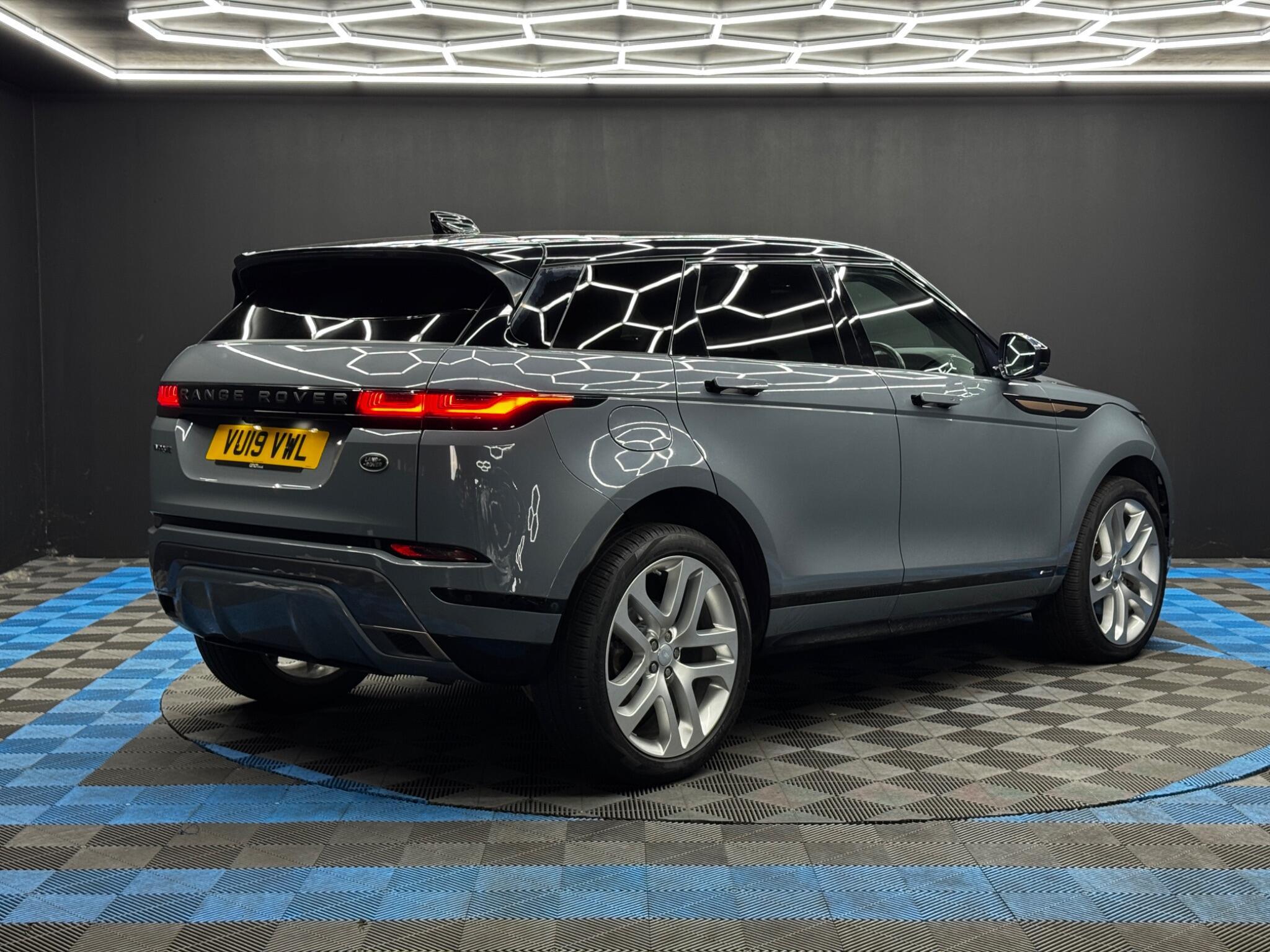 Land Rover Range Rover Evoque - Image 5