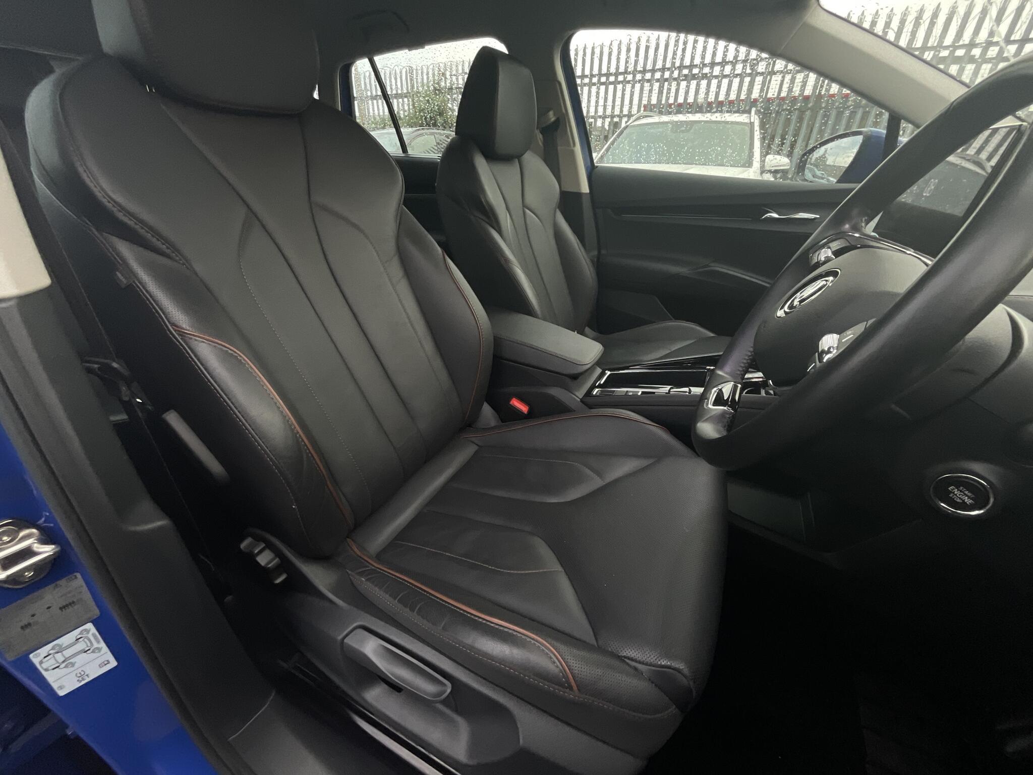 Skoda Enyaq iV - Image 8