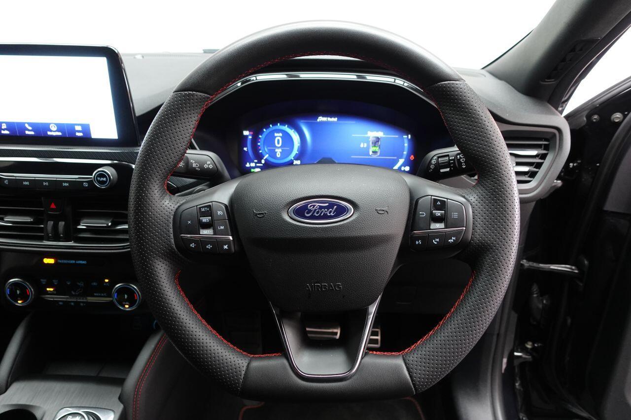 Ford Kuga - Image 35