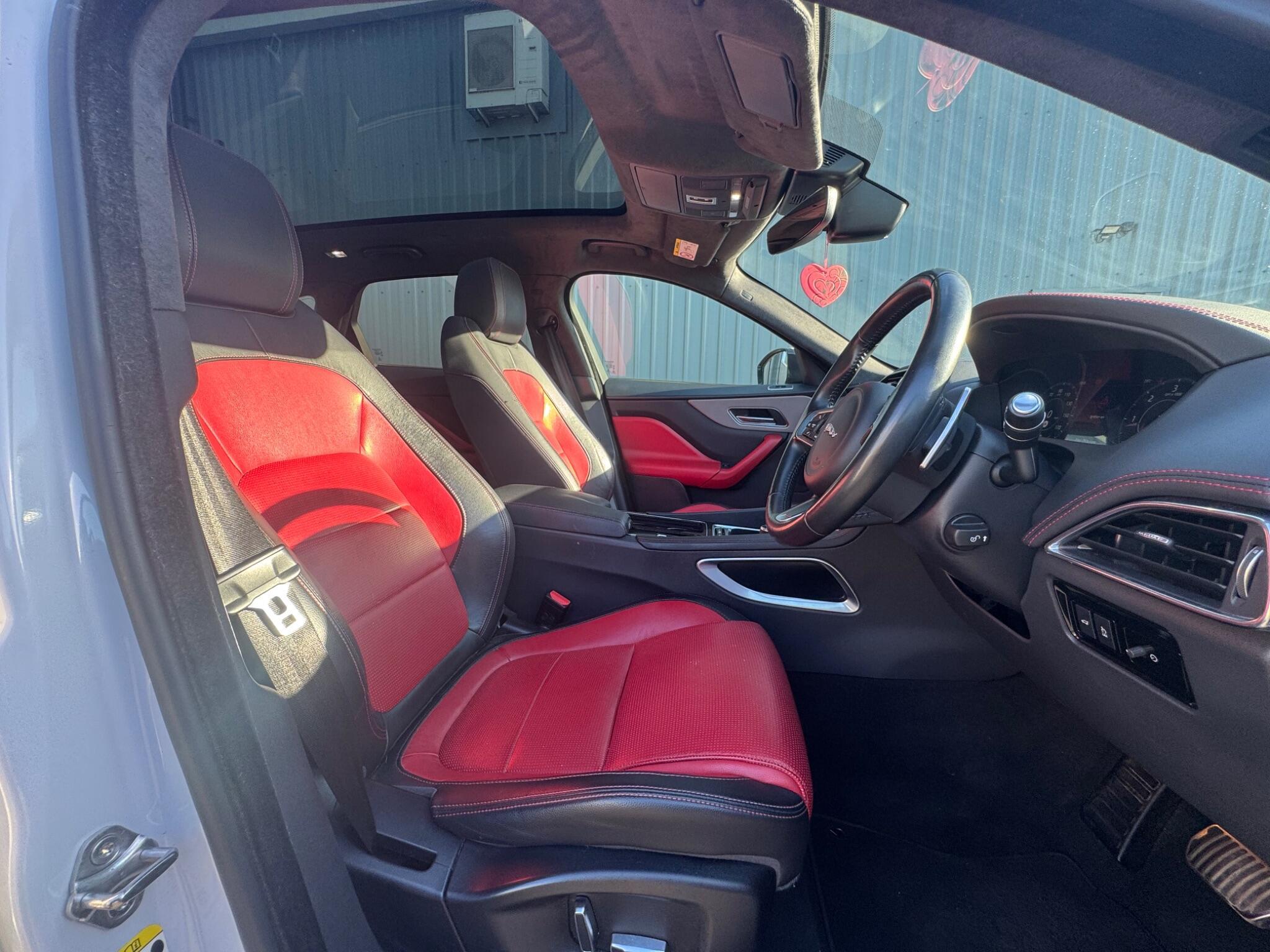 Jaguar F-Pace - Image 12