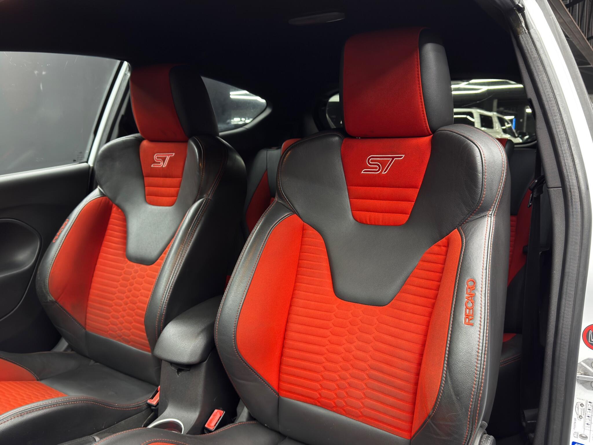 Ford Fiesta - Image 14