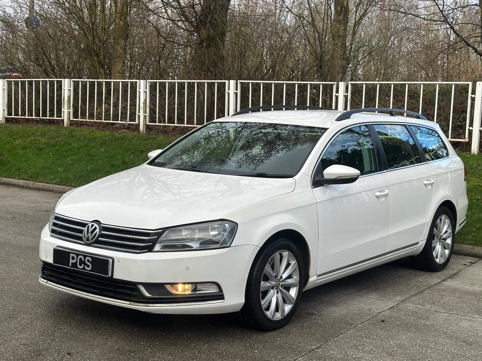 Volkswagen Passat - Image 9