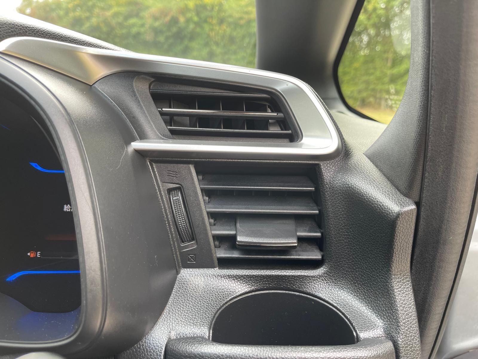 Honda FIT - Image 46