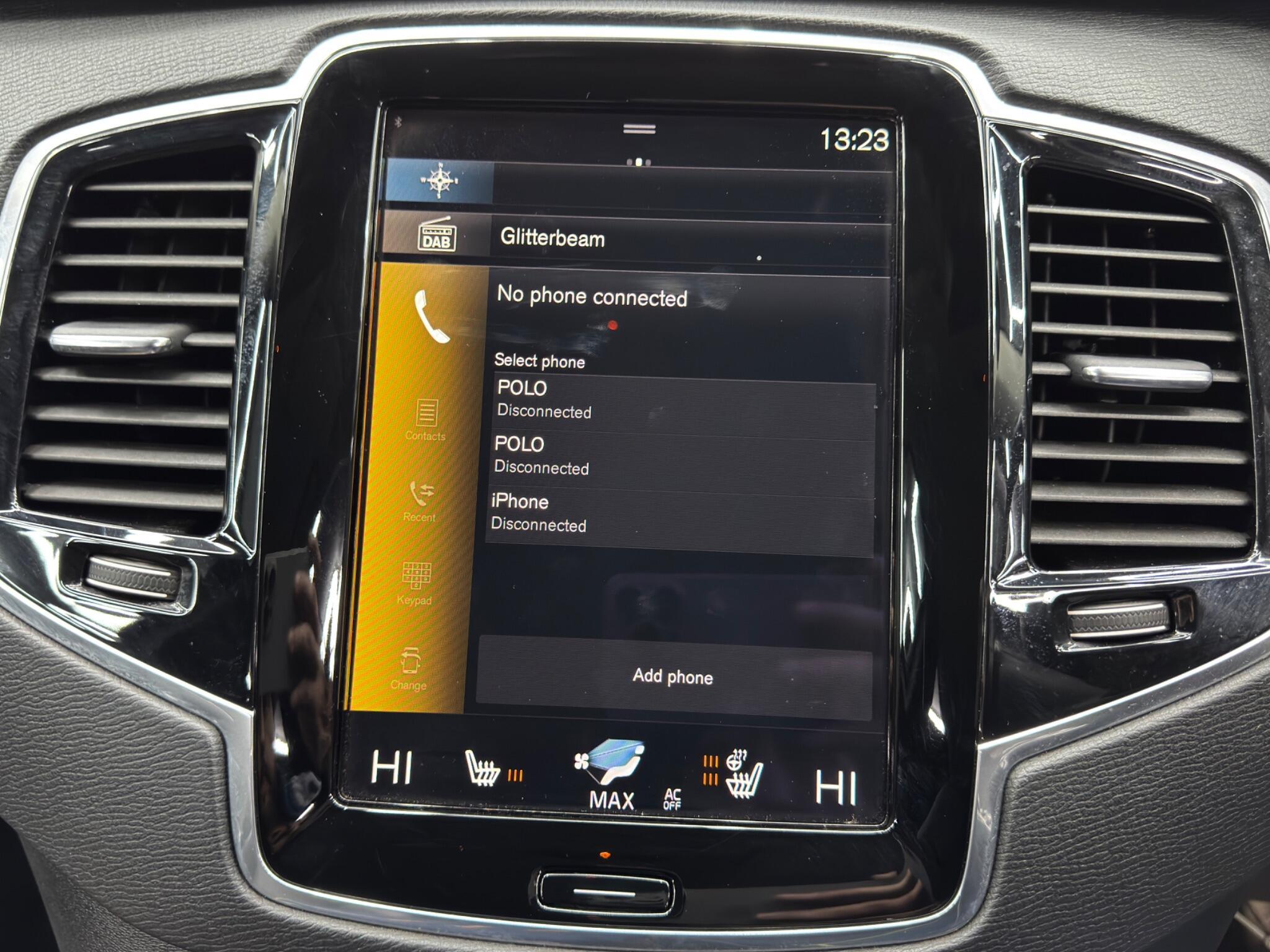 Volvo XC90 - Image 31