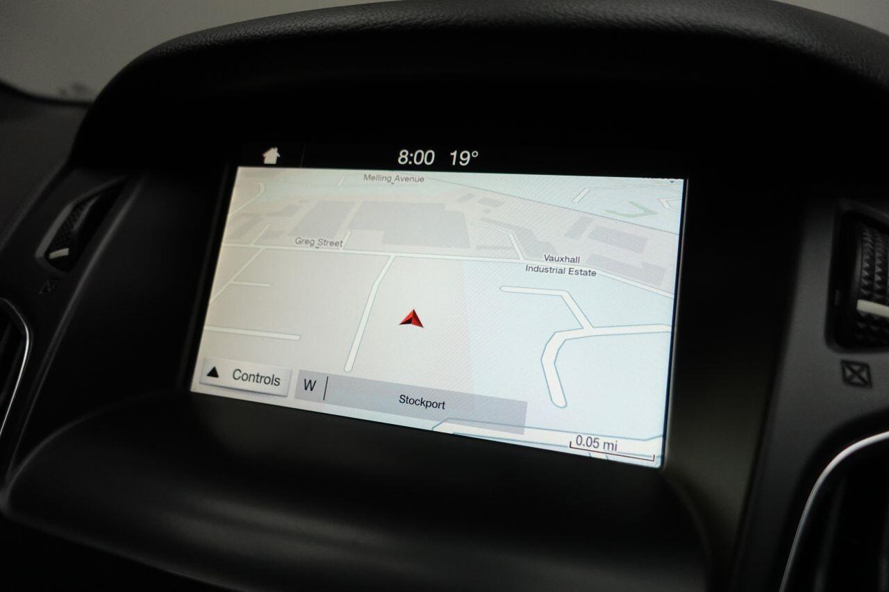 Ford Focus - Image 2