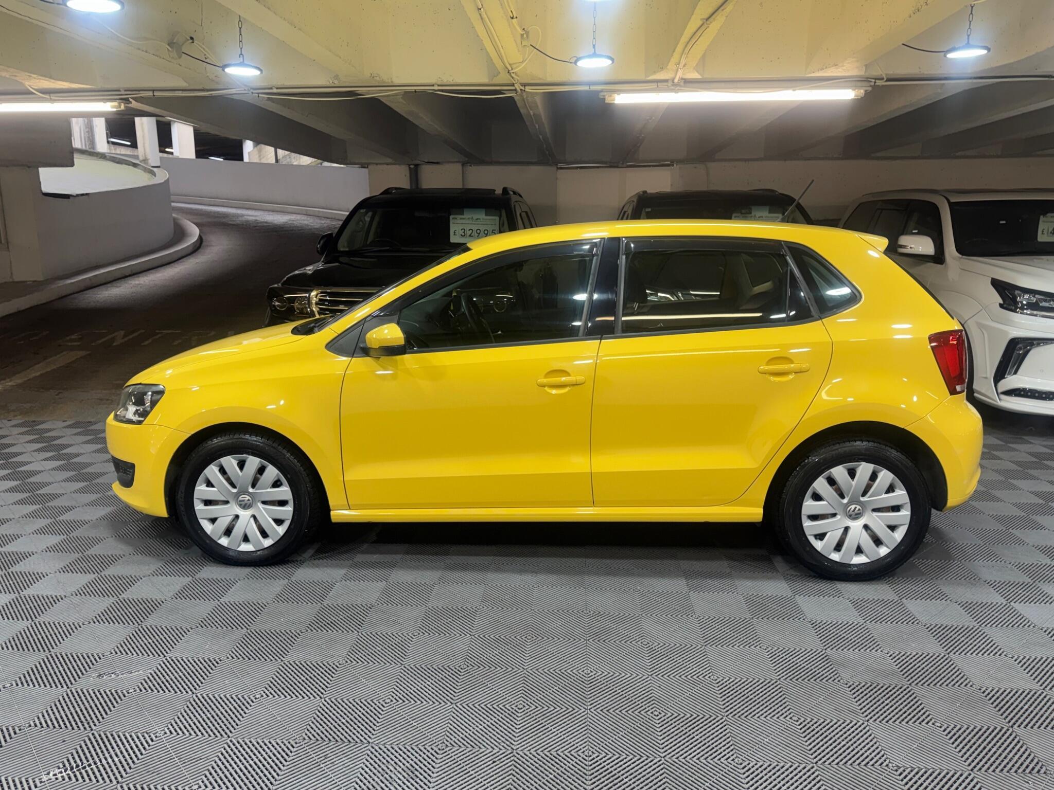 Volkswagen Polo - Image 2