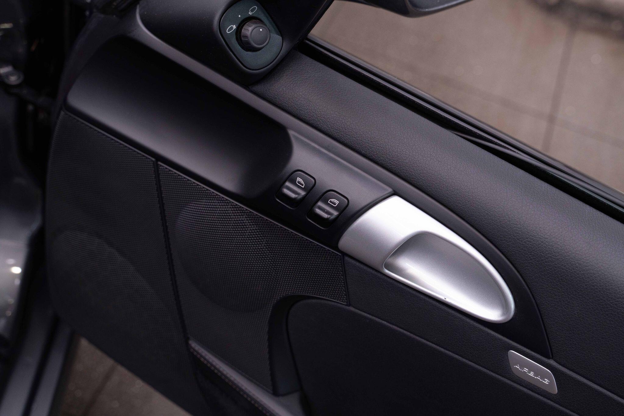 Porsche Boxster - Image 9