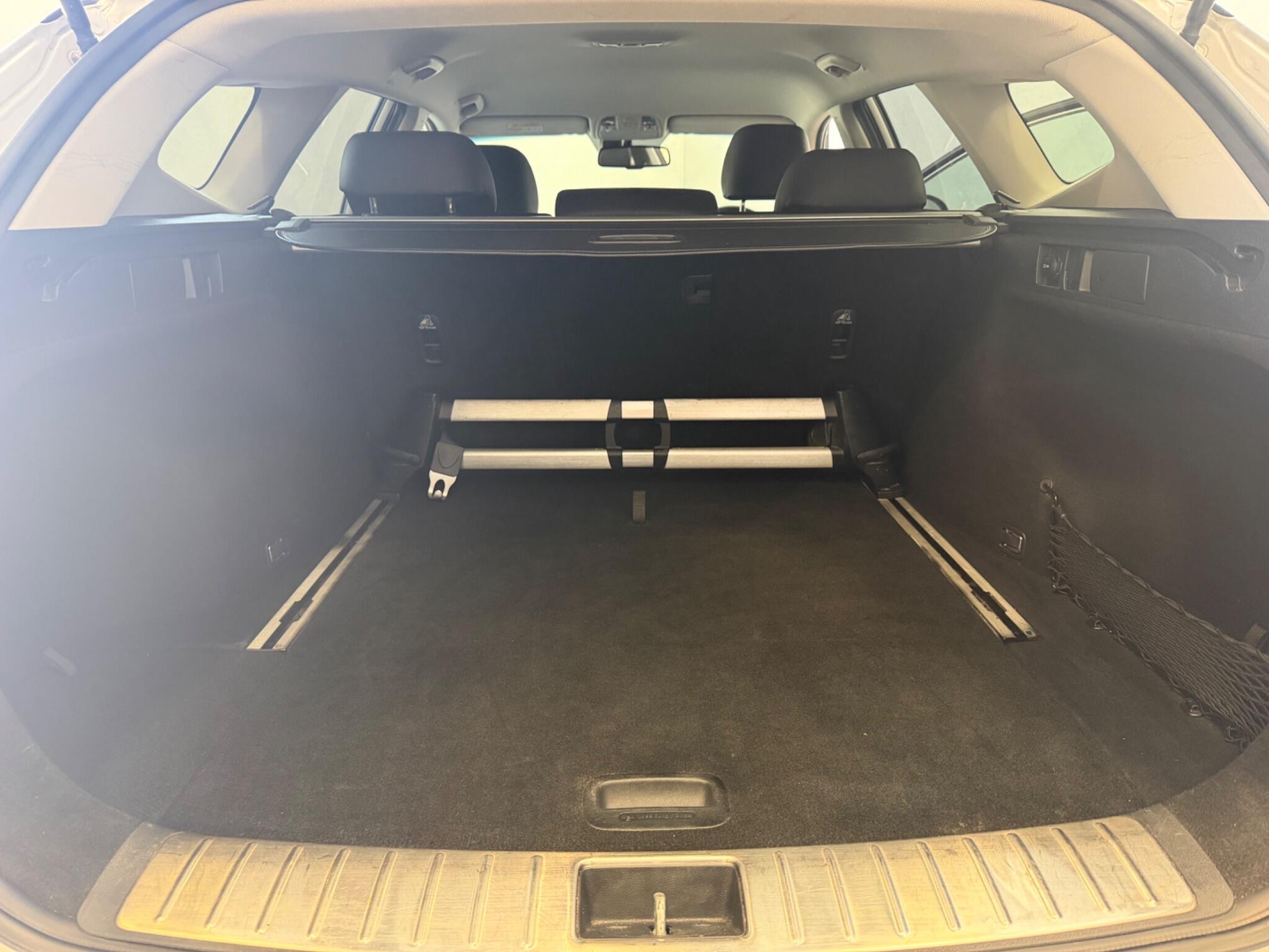 Kia Optima - Image 19