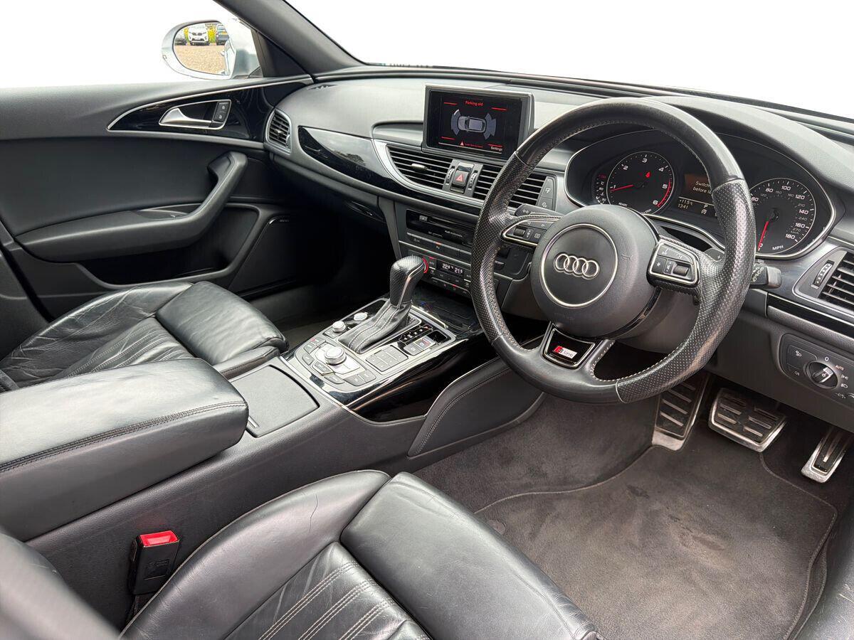 Audi A6 Avant - Image 15
