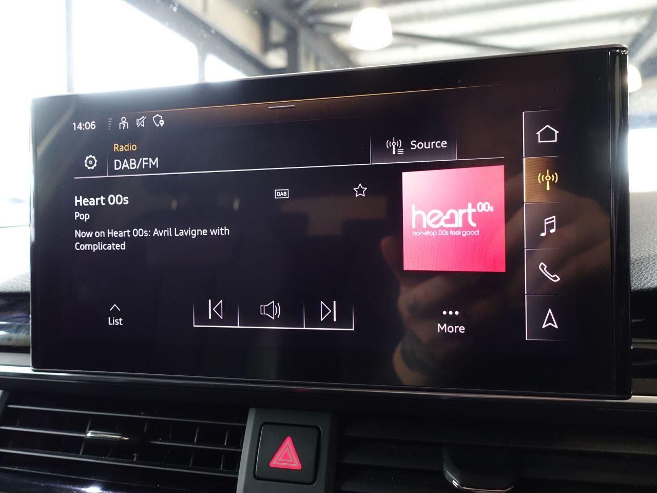 Audi A4 Avant - Image 35