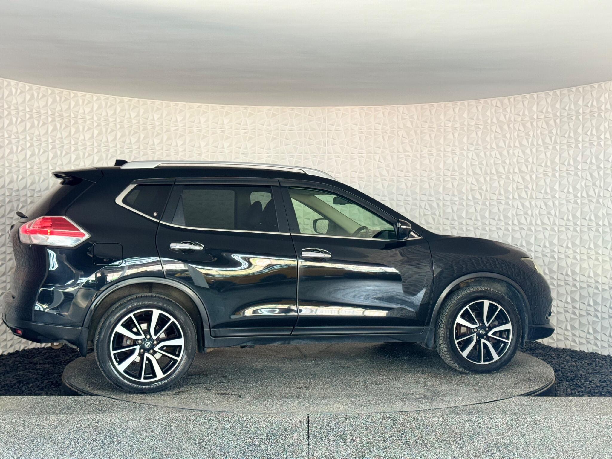 Nissan X-Trail - Image 10