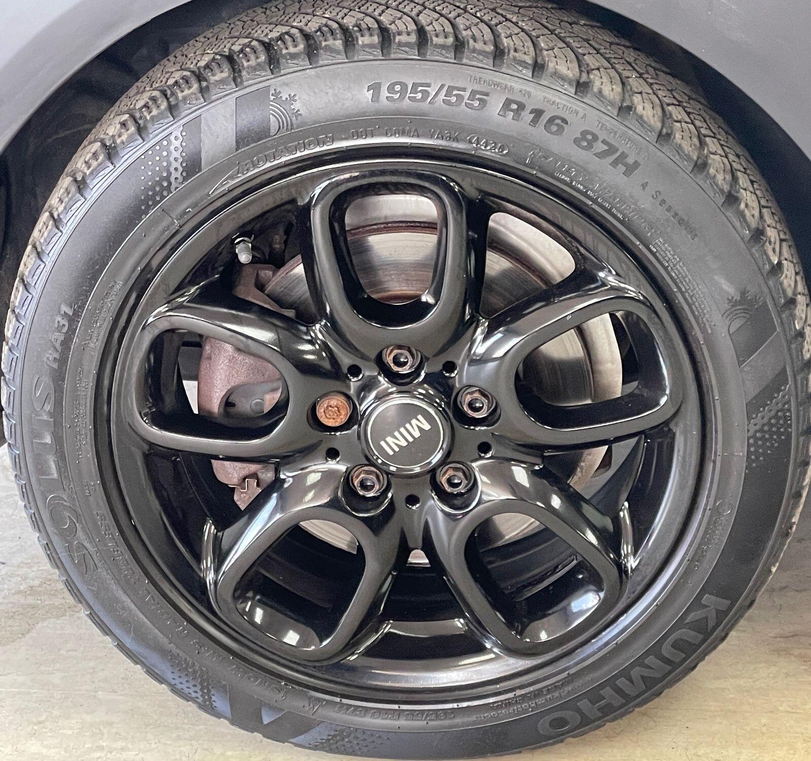 MINI Hatch - Image 15