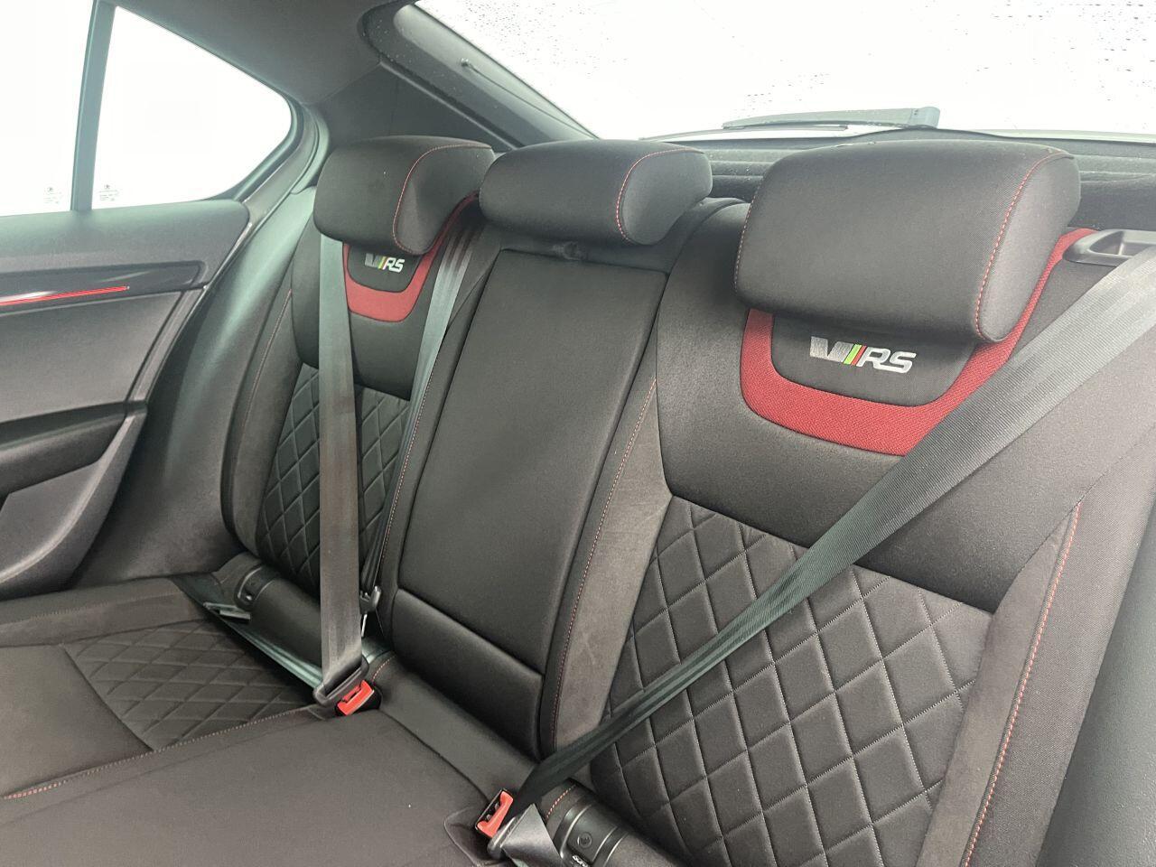 Skoda Octavia - Image 30